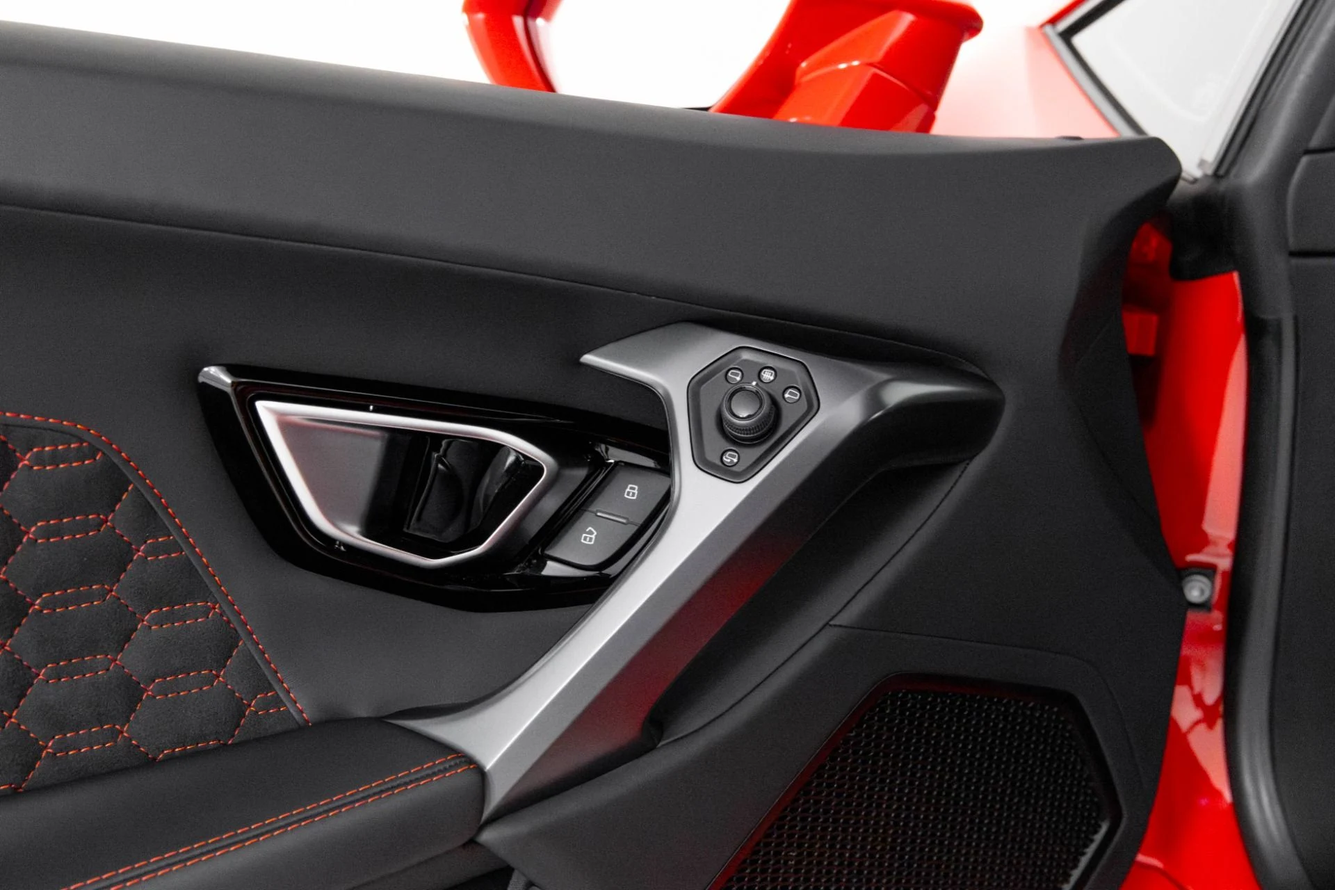 mph030_1993951142_Used_2021_Lamborghini_Huracan_EVO_1762806458_b7f1b739cb