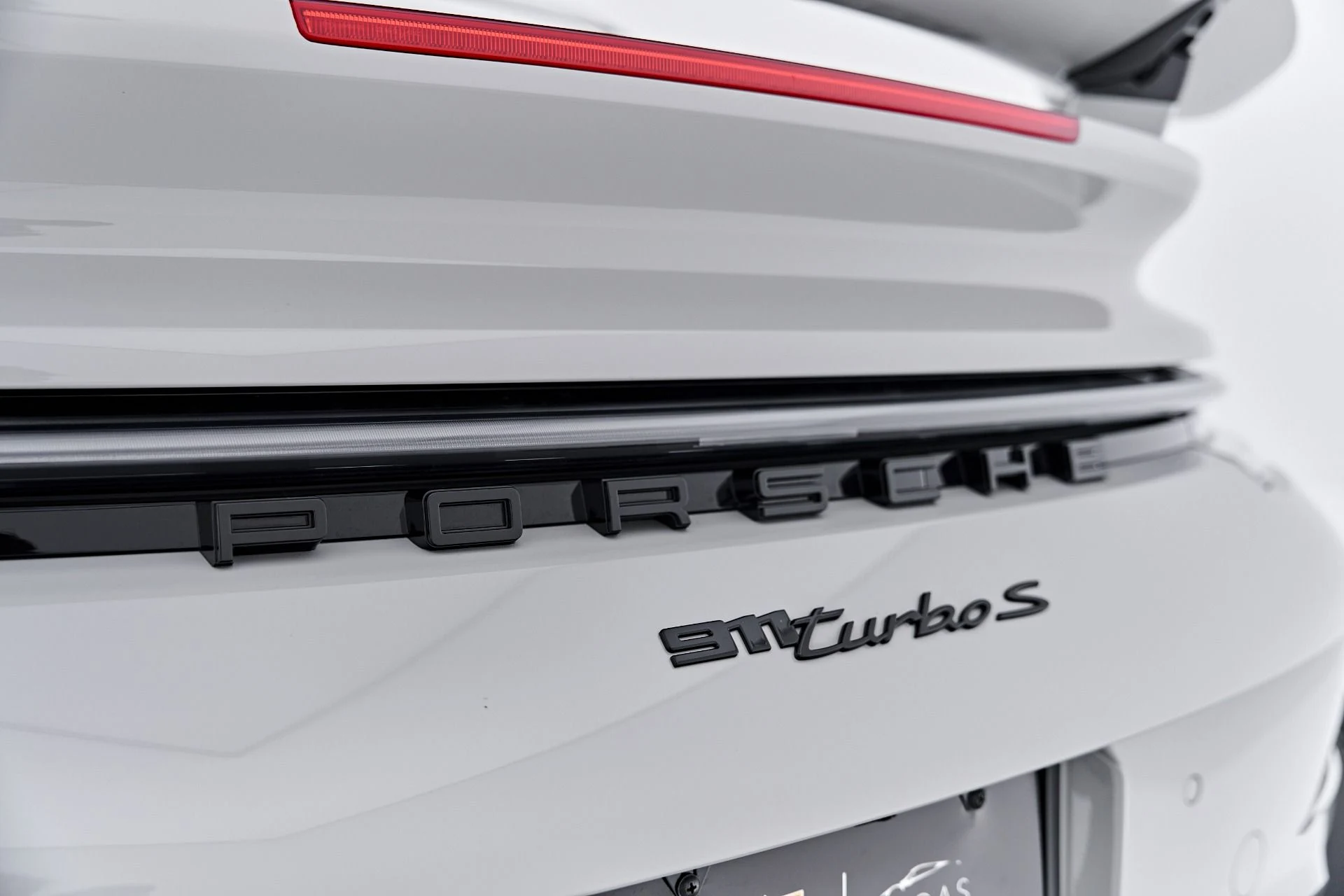 mph030_199944997_Used_2024_Porsche_911_Turbo_S_1790987935_7f94507263