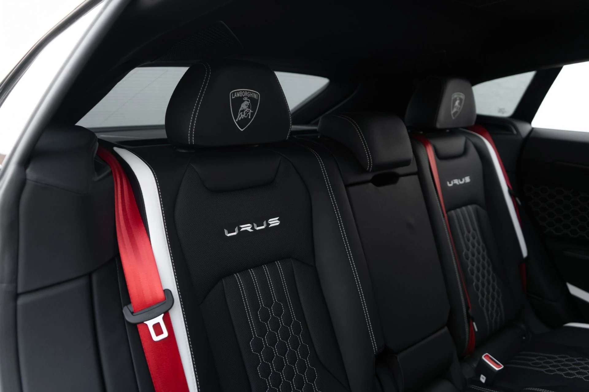 mph030_2001523885_Used_2024_Lamborghini_Urus_Performante_1772145208_29a66f25e2