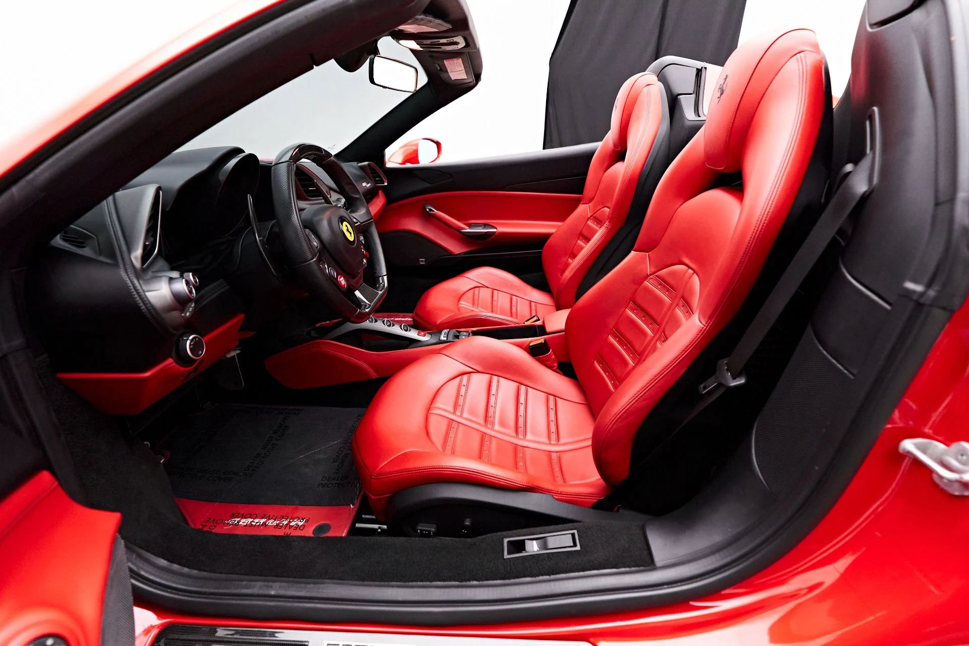 mph030_2012728938_Used_2017_Ferrari_488_Spider_Base_1710984558_76984dd46c