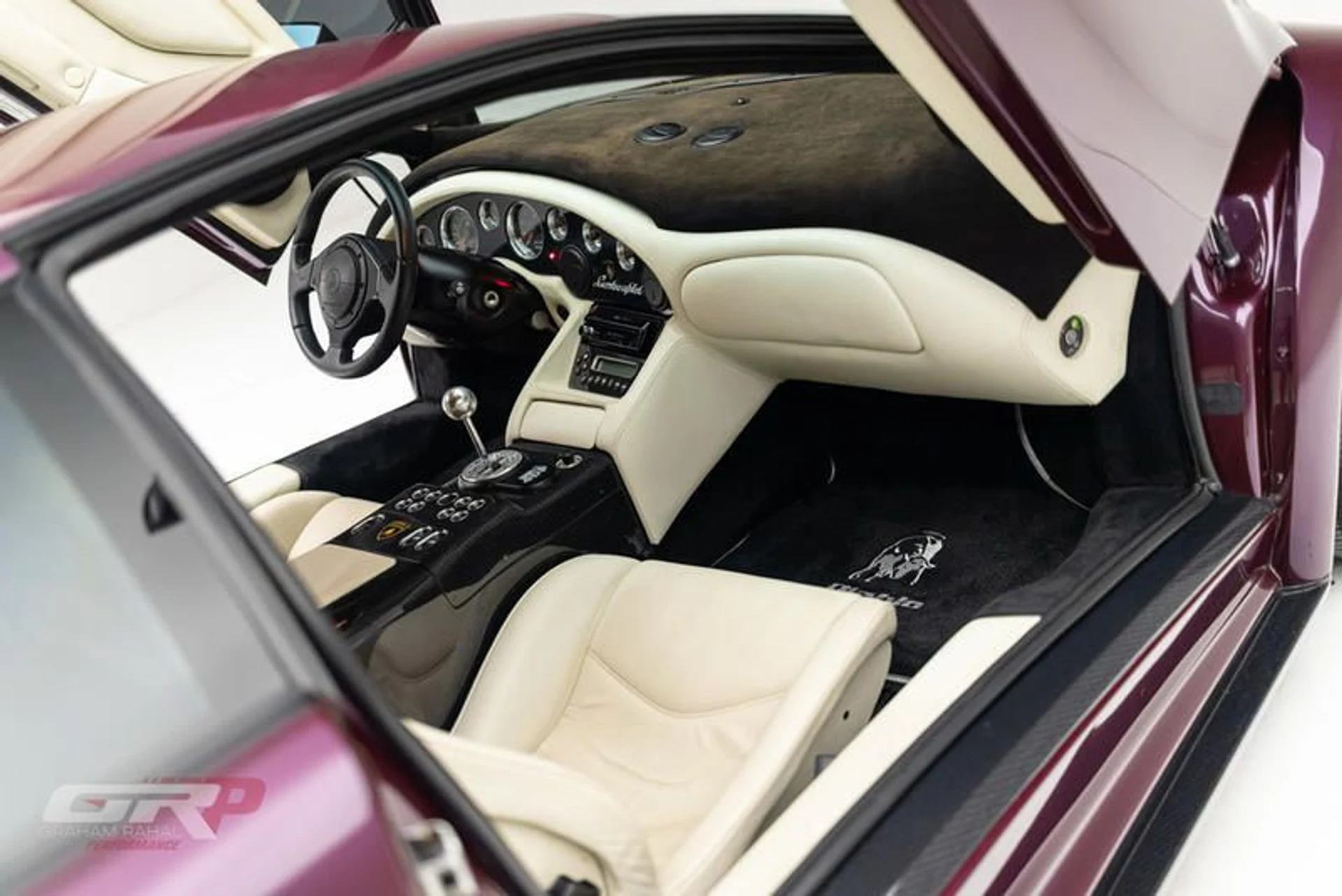 mph030_2015826761_9_C452_C9_E_038_C_4_E07_8571_C501_FBB_5_EFF_4_69a16c7559