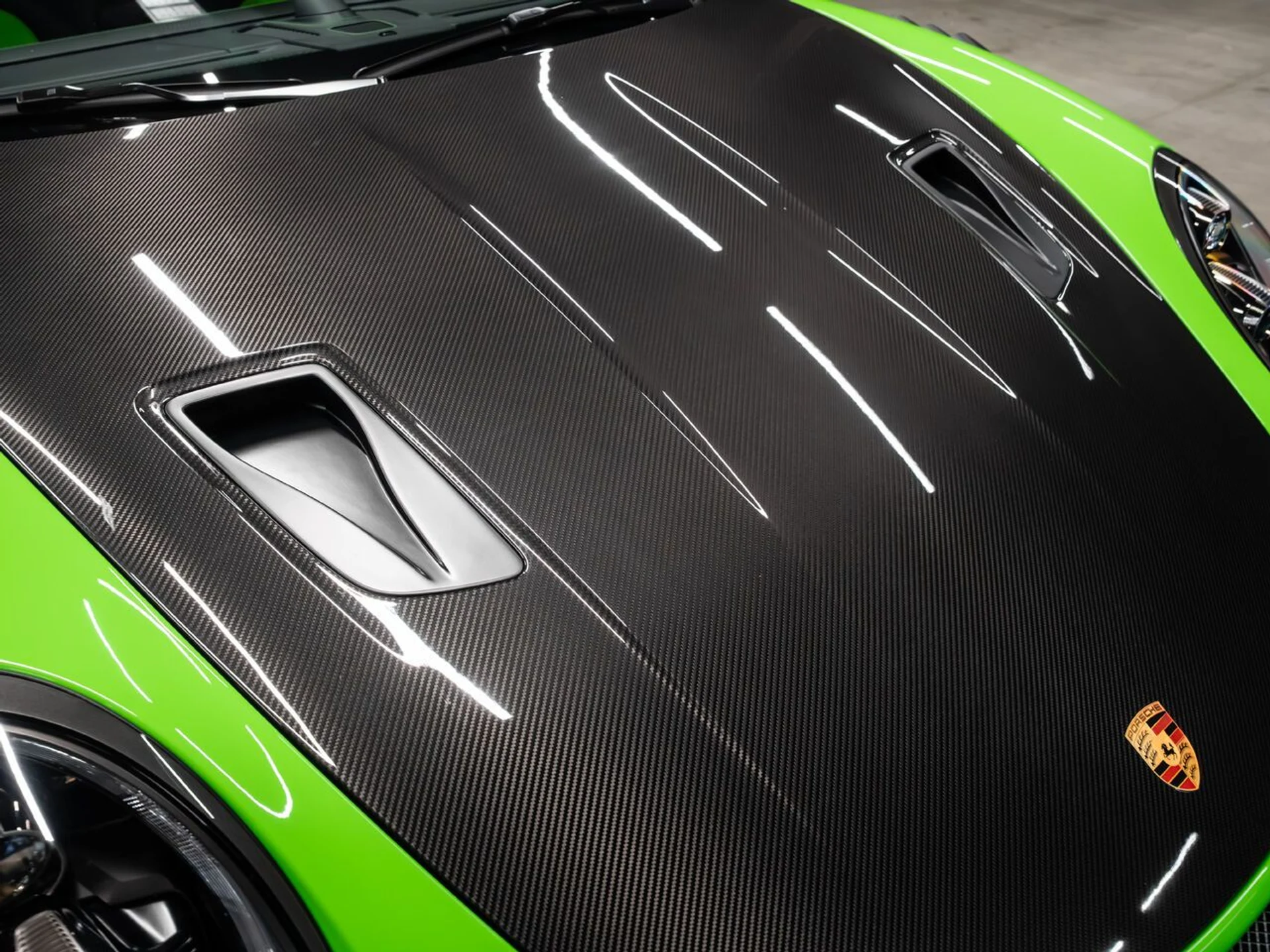 mph030_2026574515_porsche_911_2019_8eea70b95f