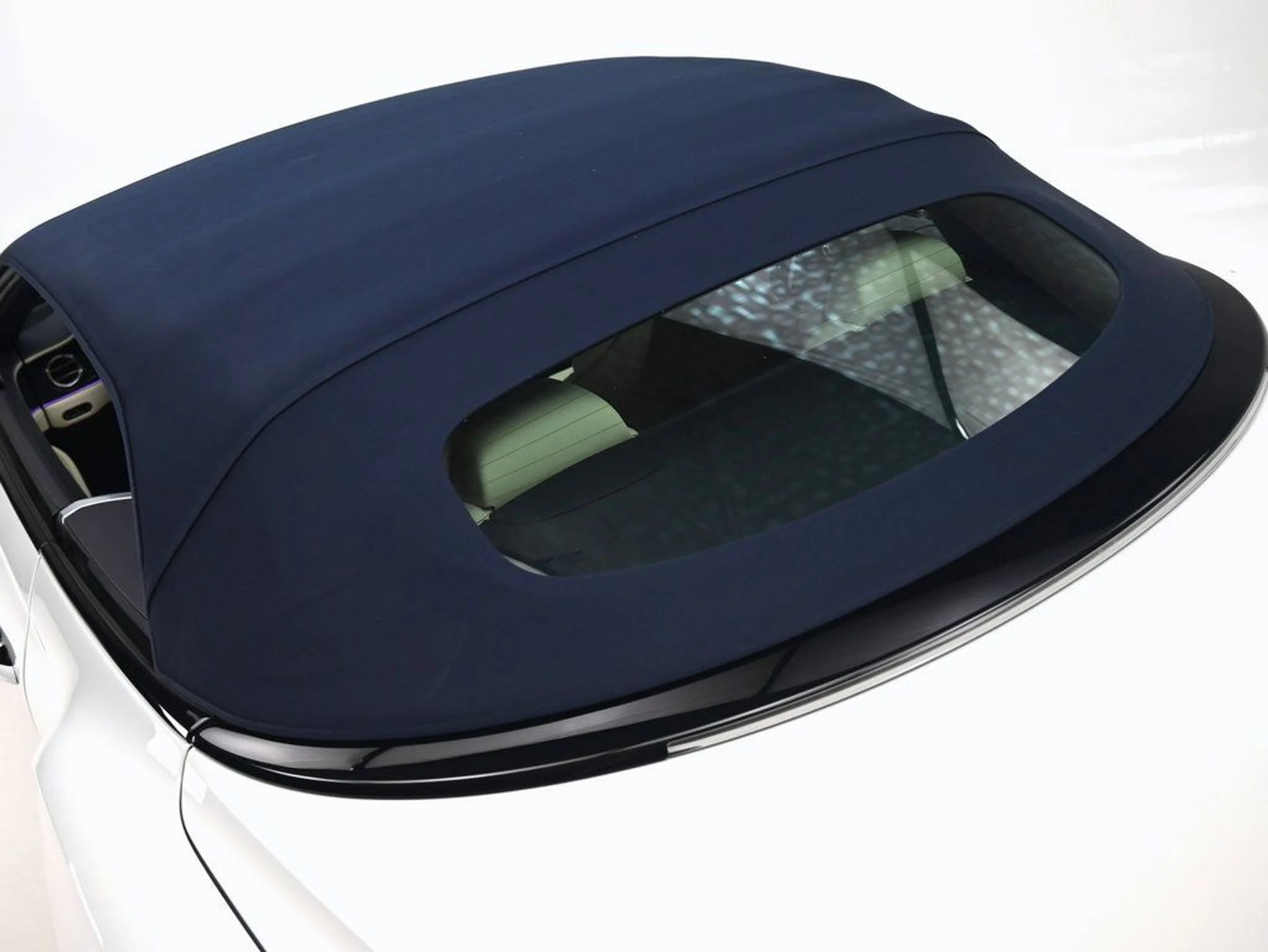 mph030_2029566509_5061fe45bf7f436e816650d478b6e979_a7496de2a7