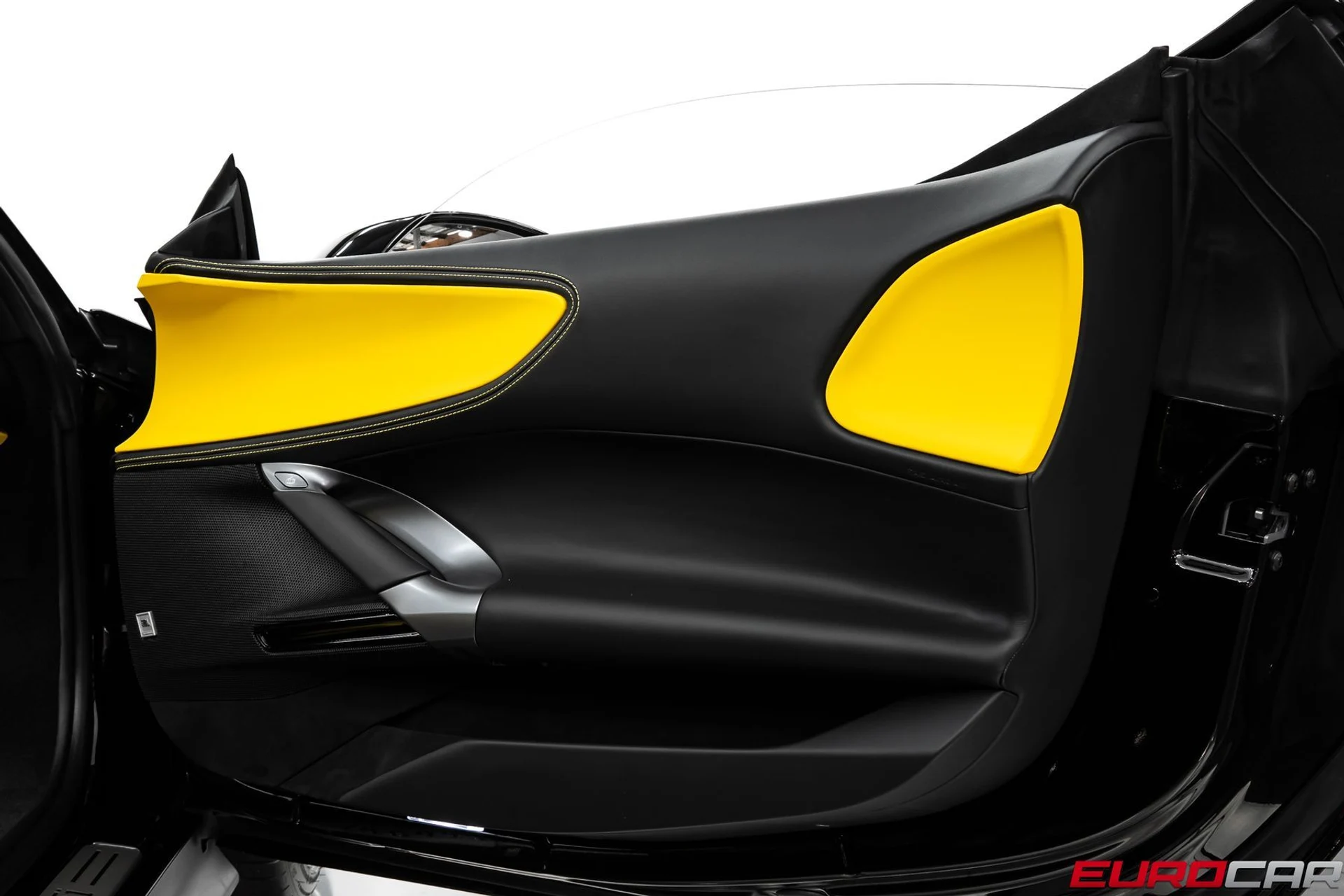 mph030_2034939338_5afbf0c6_d506_452b_a0f8_de38084ddf52_b9efdca48a