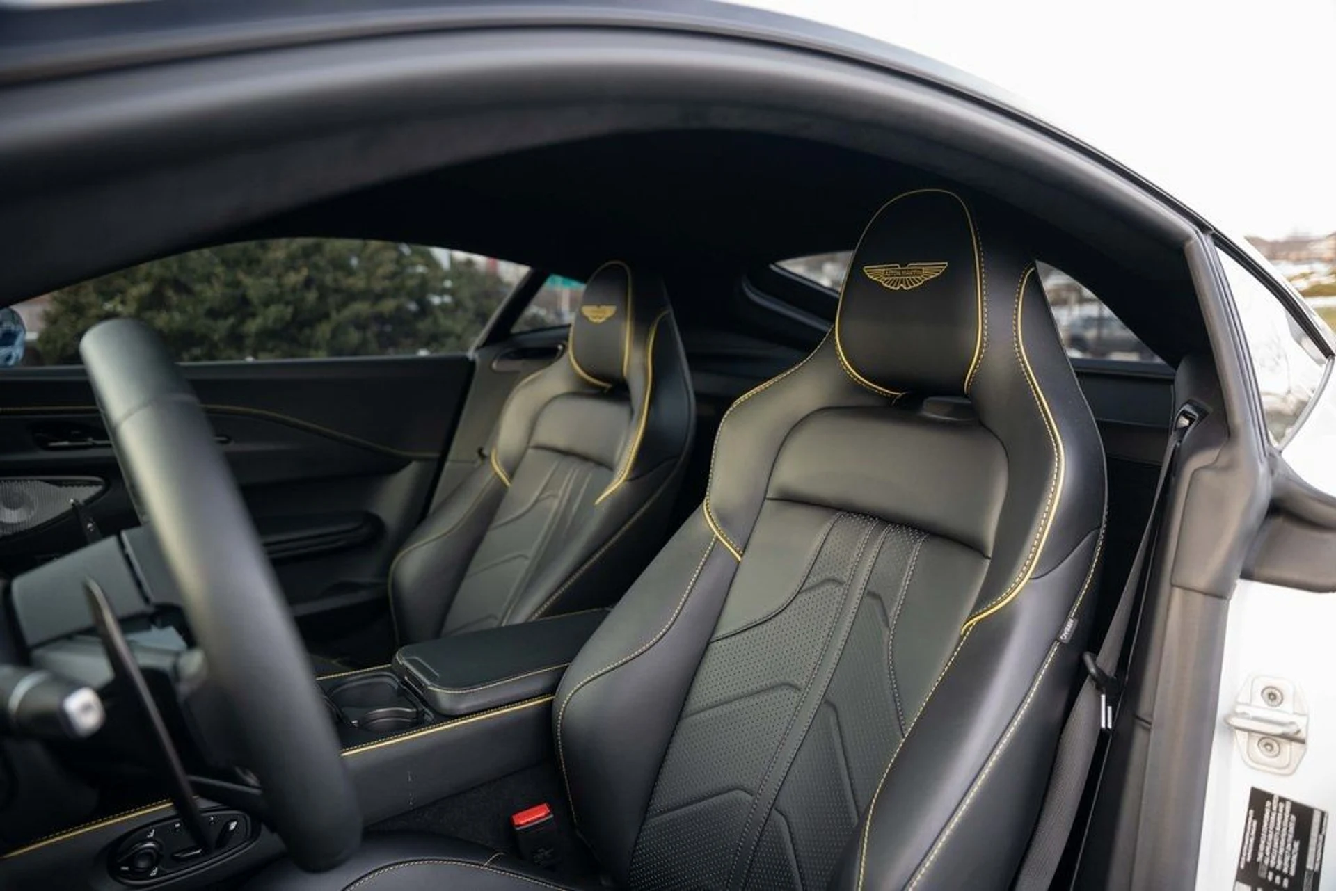 mph030_2037449722_image_32_d7a2eede41