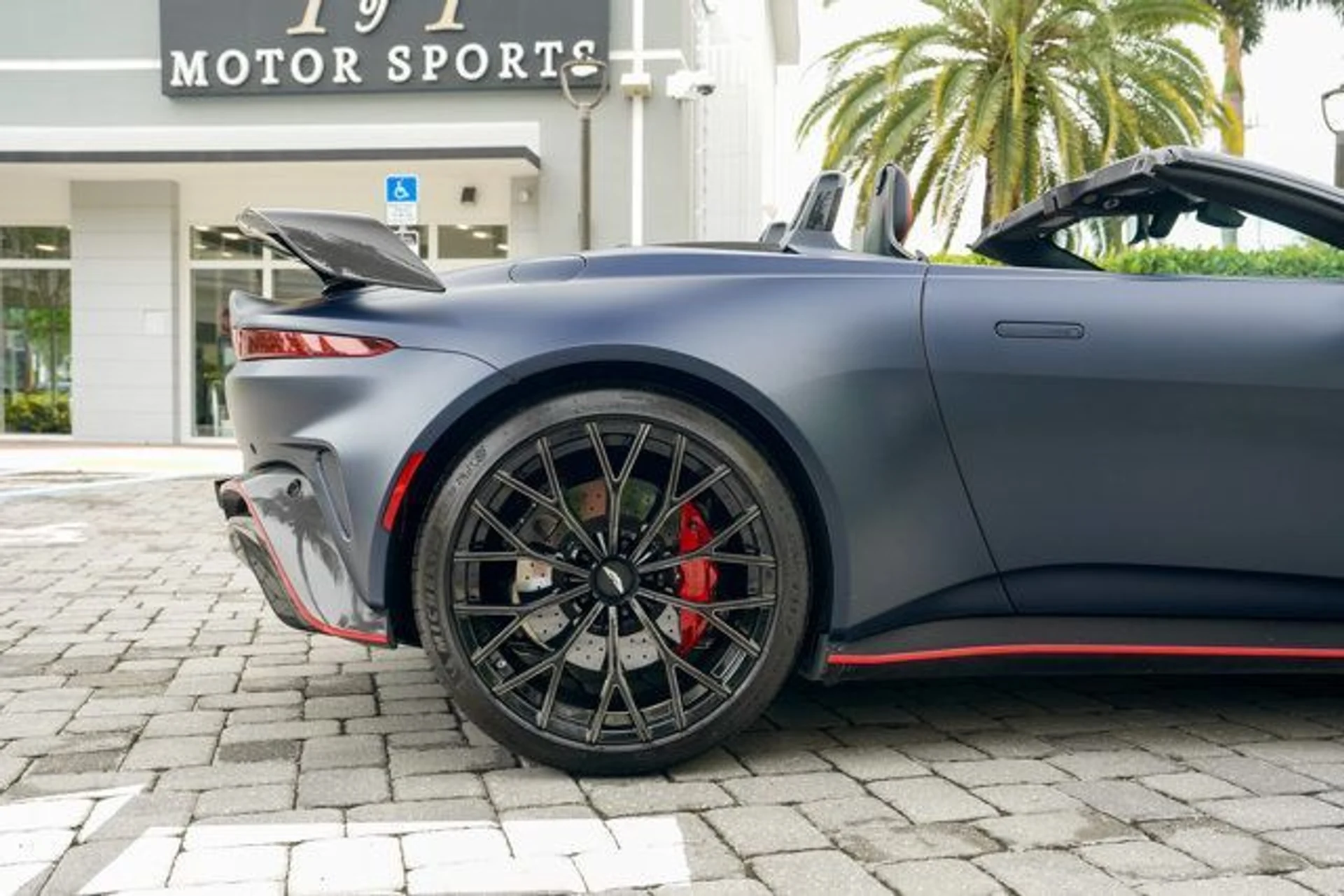 mph030_2040839890_22999094_31_640_e3ac77a9a0