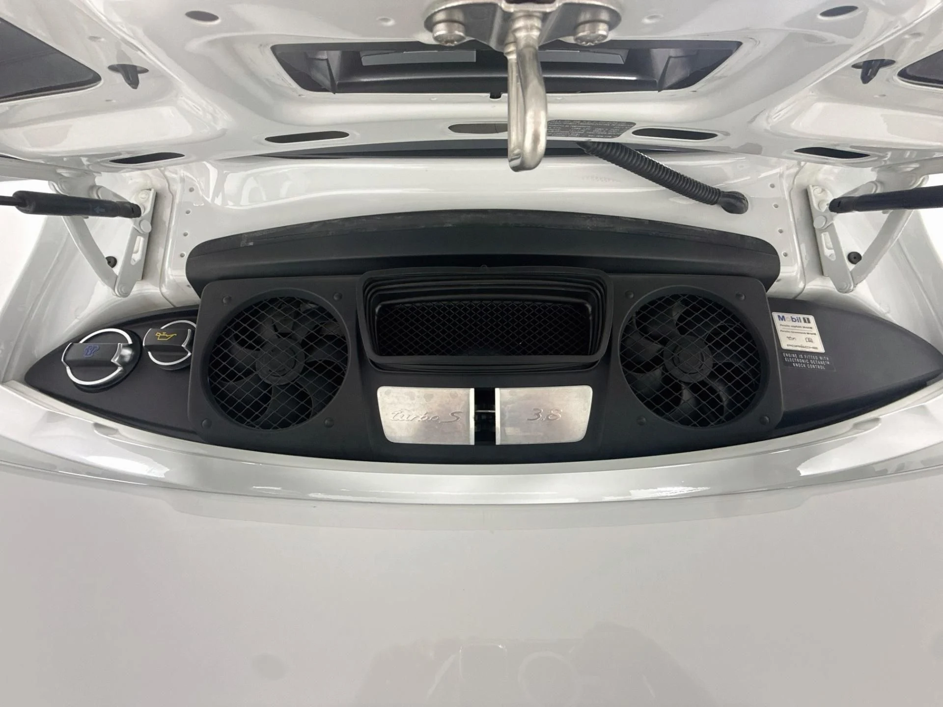 mph030_204331083_Used_2014_Porsche_911_Turbo_S_1791570343_fcecd063e6