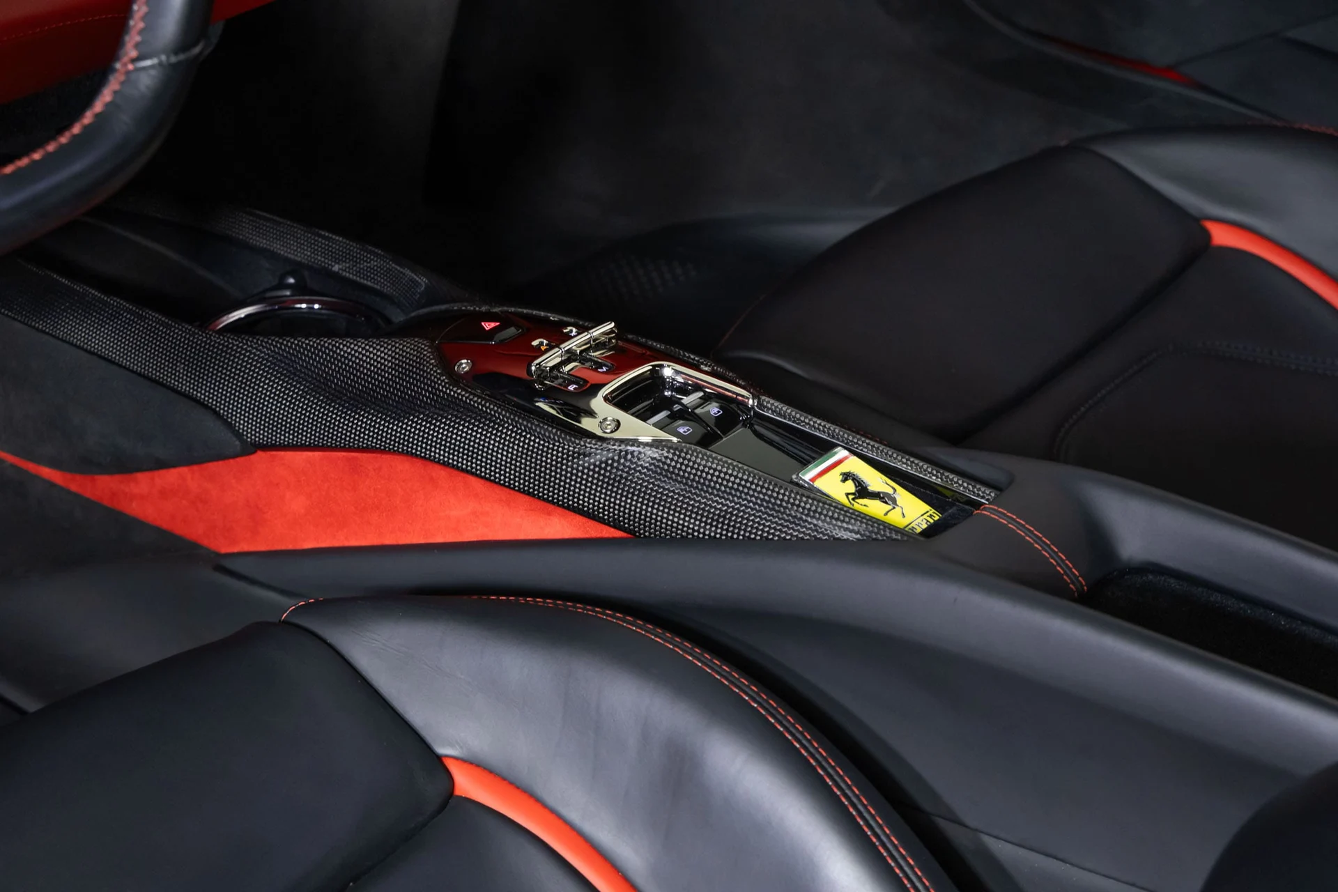 mph030_2043999383_19d2f58a430447b0bcb5963e8f55bf64_65ffb8813a