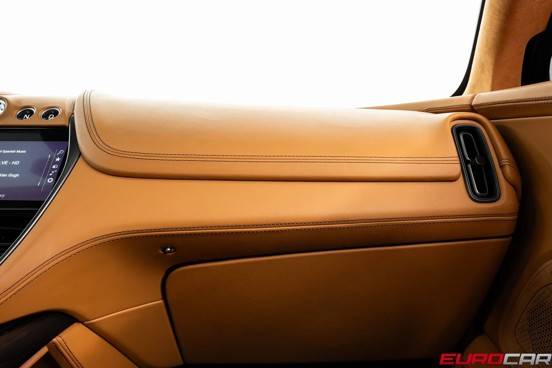 mph030_2052274696_image_31_7d1bce0a94