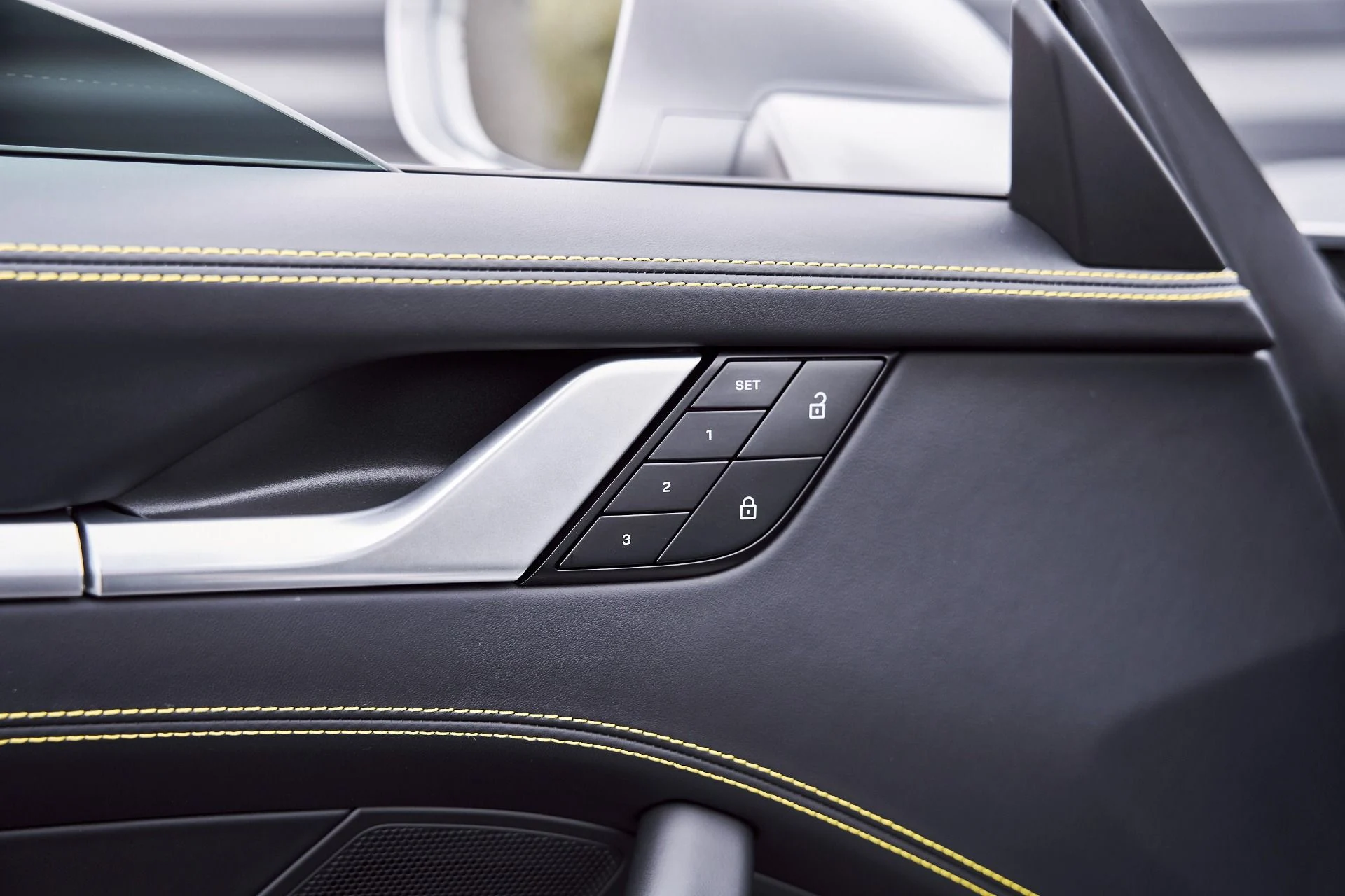 mph030_2052839849_Used_2025_Porsche_911_Turbo_S_1770776358_6974d1fe2d