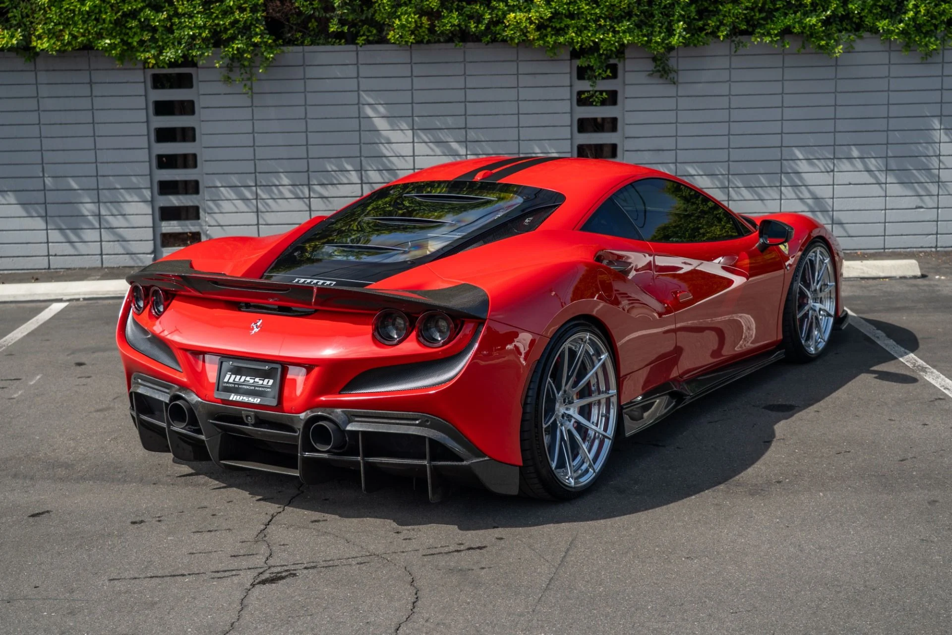 mph030_2062401931_Used_2020_Ferrari_F8_Tributo_1759967569_bbc20753e2