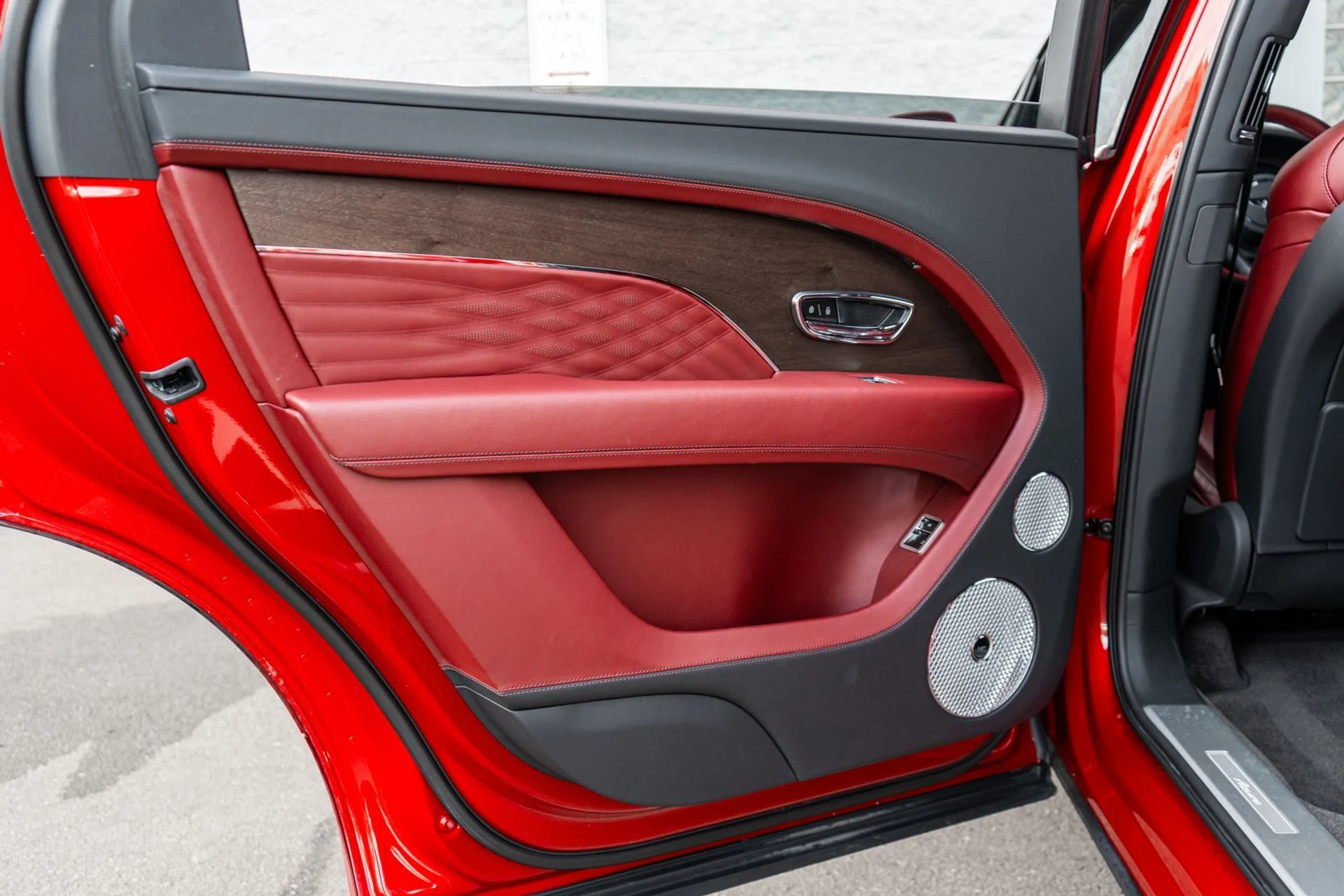 mph030_206878281_5ccfd07b_bf30_4133_88b3_a4f393649ecf_79bf78a534