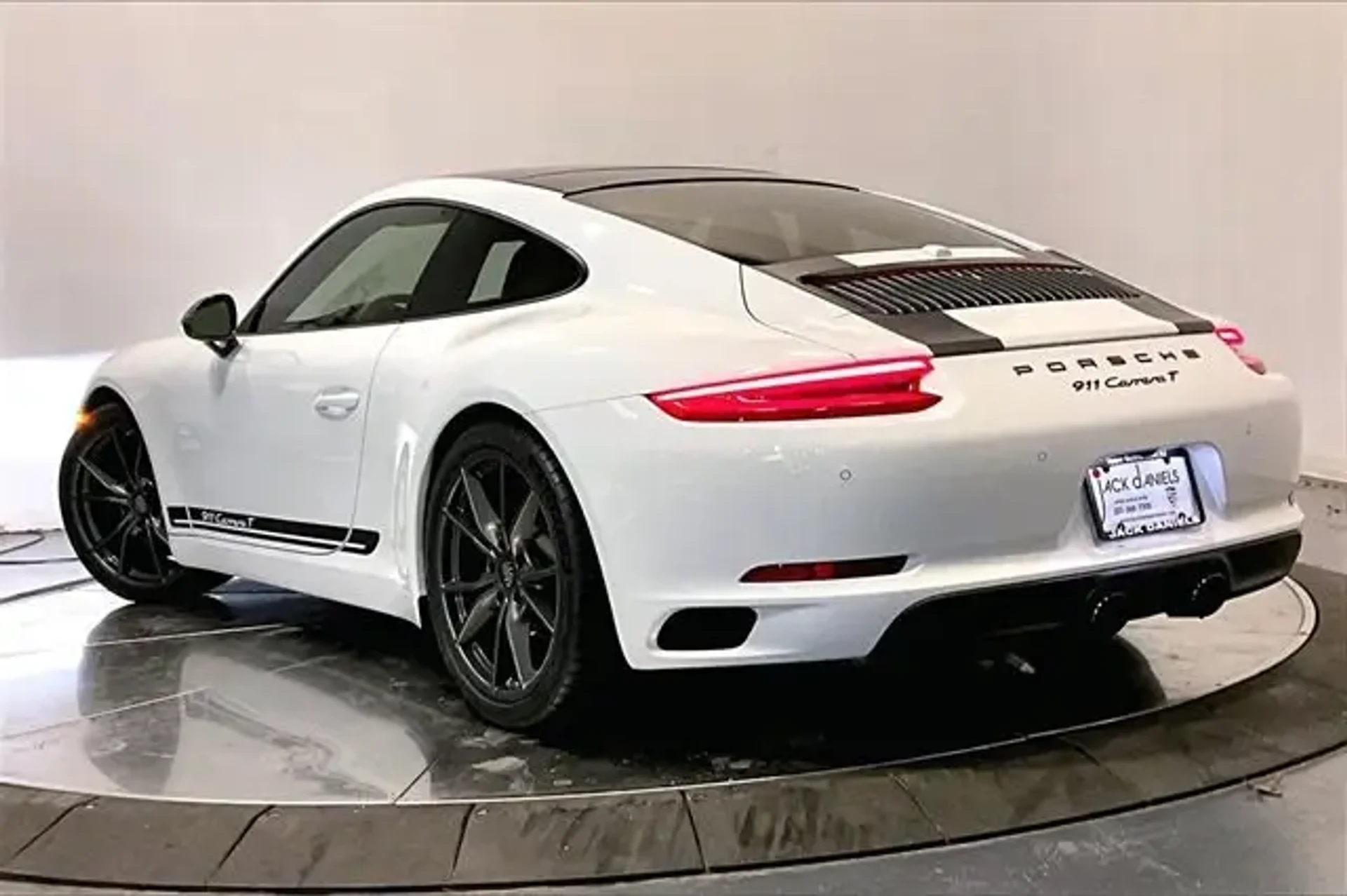 mph030_2096794374_960_1547468d87