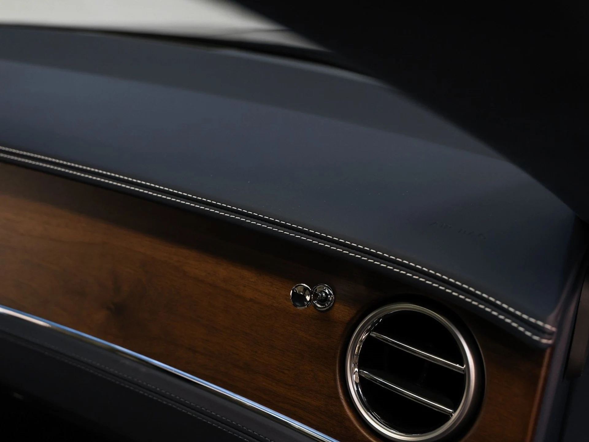 mph030_2103096607_31_36cc8235f0