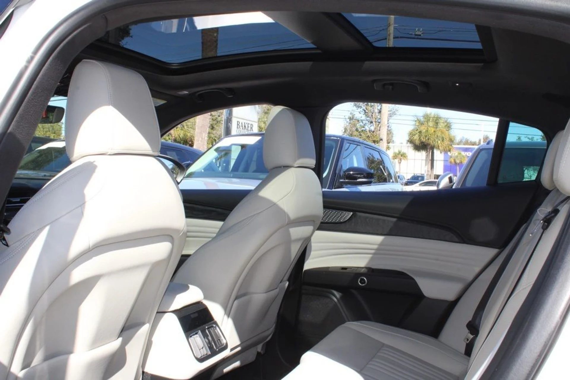 mph030_2104398614_63ce4740b849133b3b59e4957d6b3549_624d483237