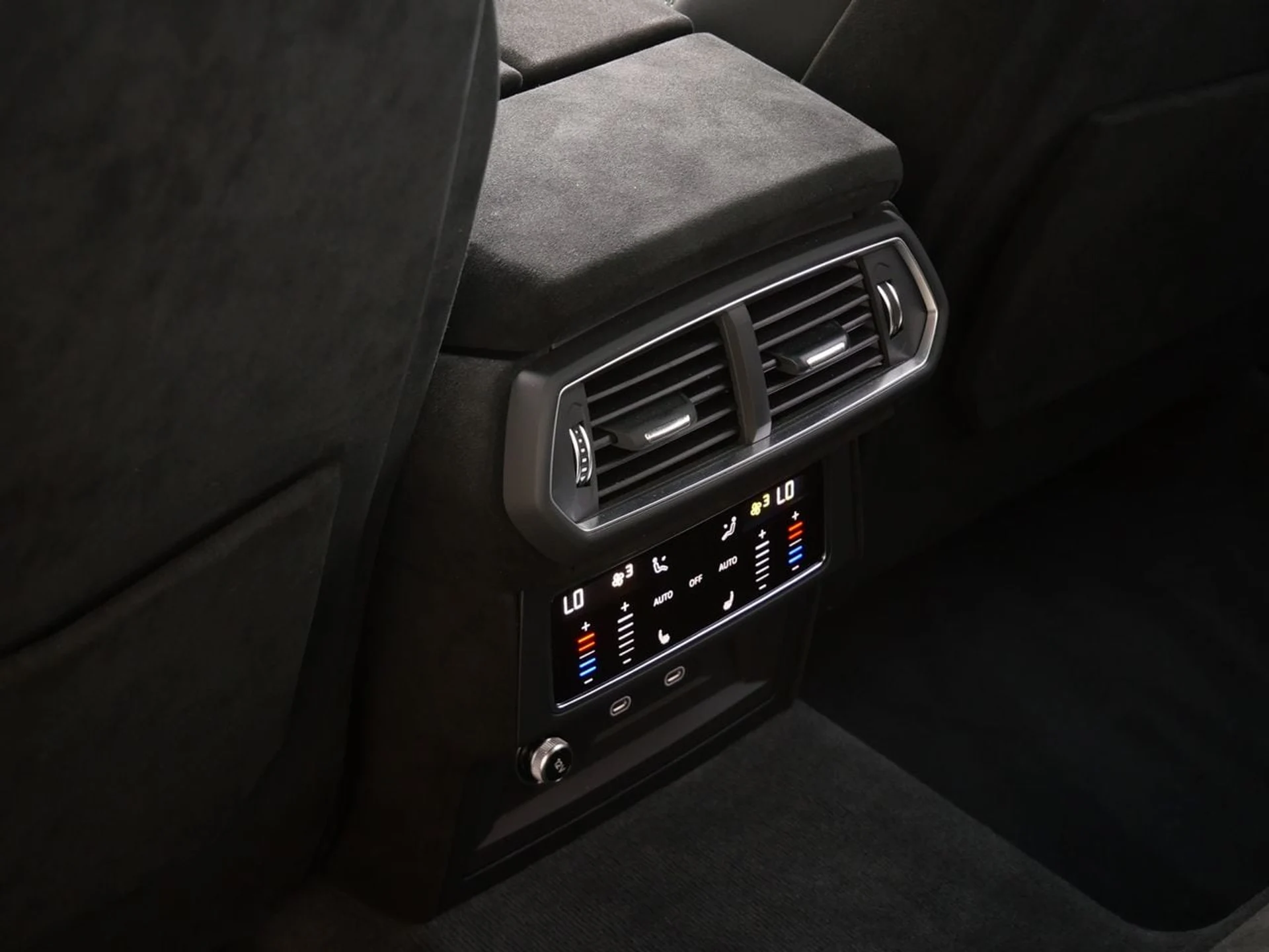 mph030_2107161014_e1abcde344d5a1ef2742ae171775a3c8x_3f8433c4c9