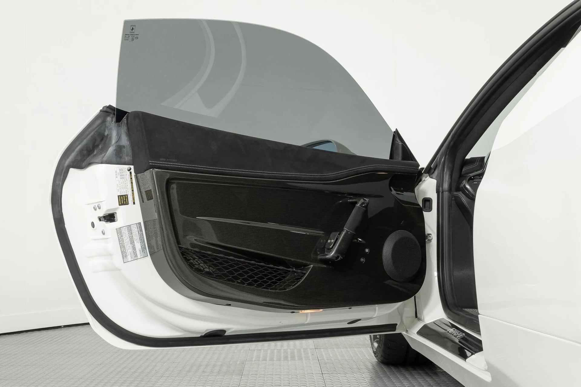 mph030_2115448420_e29428736f649f58fc83422f607ae7ea_bf107b4a89