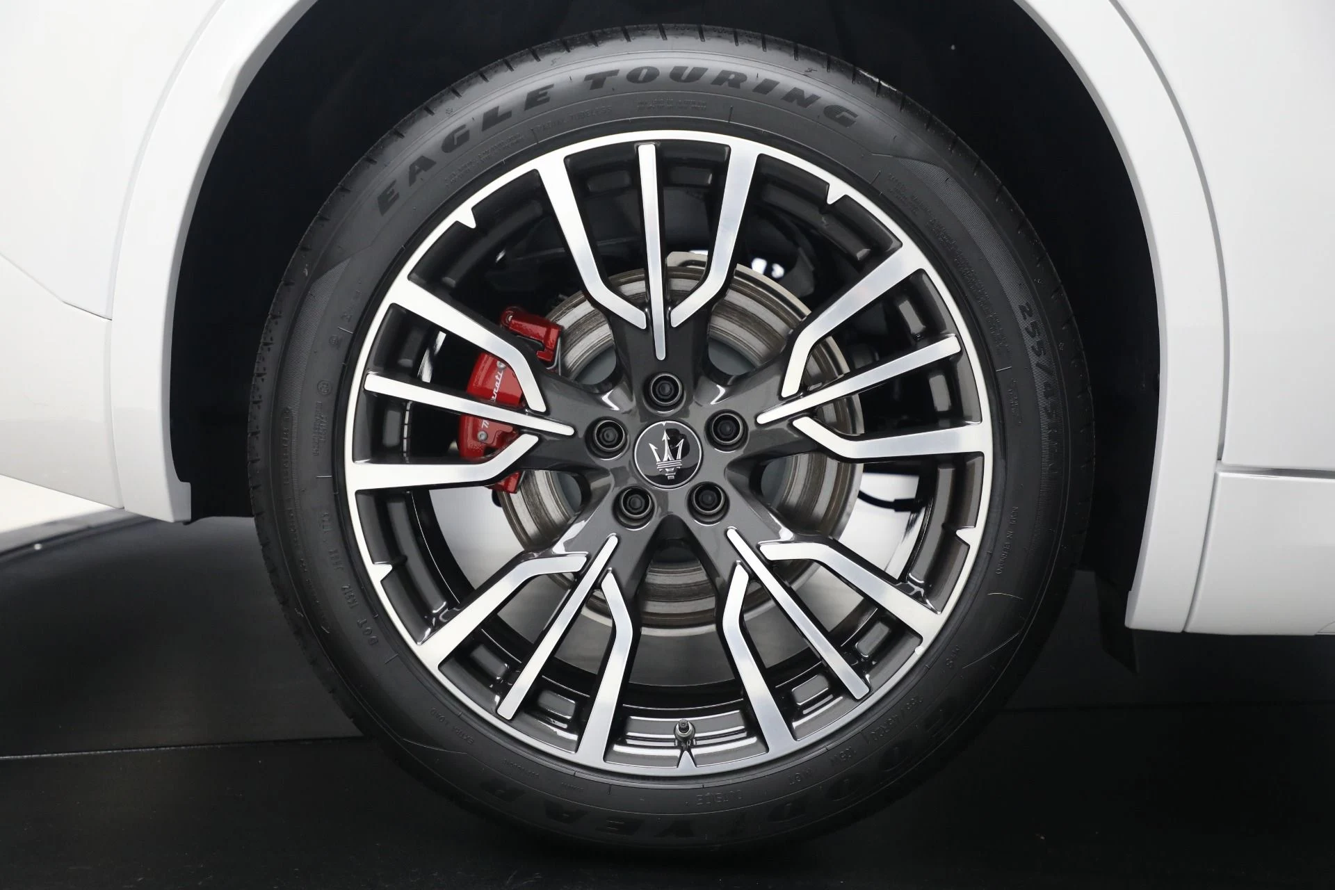 mph030_2117879331_New_2025_Maserati_Grecale_127e5c6d13