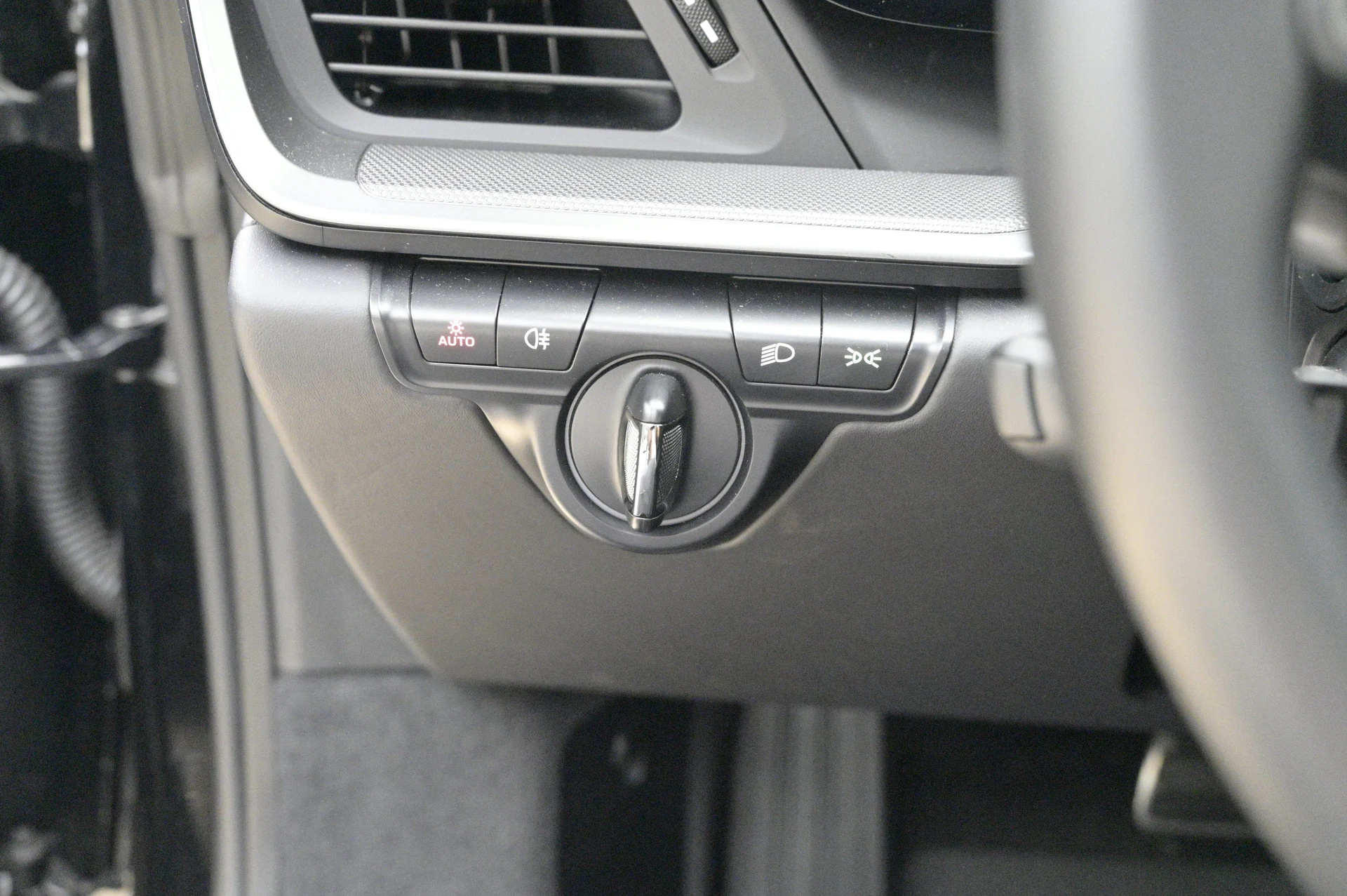 mph030_2124940132_12a42ef4ed1d48f7873313a8f95ee459_97a5784fc7