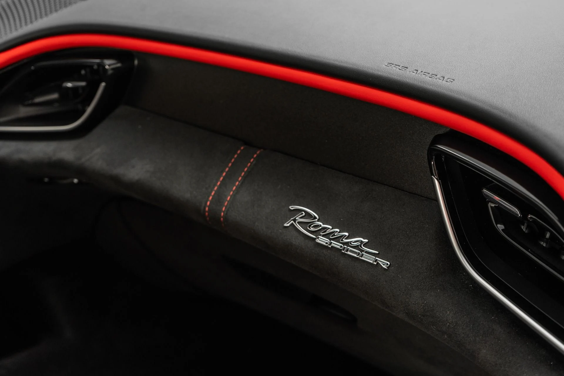 mph030_2126341797_Used_2024_Ferrari_Roma_Spider_1759261695_4416399517