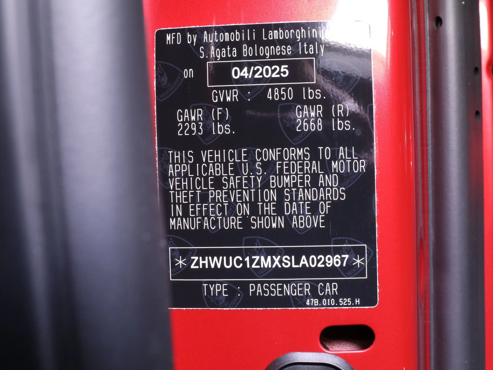 mph030_2134874452_New_2025_Lamborghini_Revuelto_1756395149_cb3c0c5412