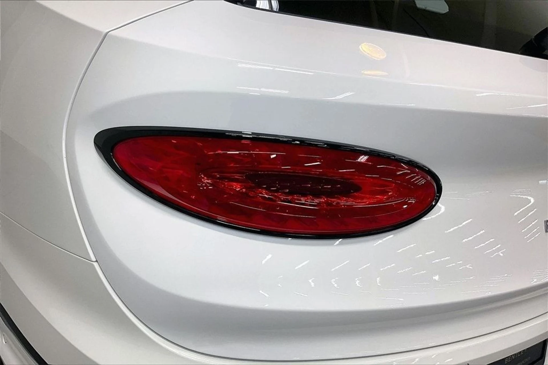 mph030_2135586443_ef9f57a4be2ab351165b6a812ec3ea71x_9846e080e6