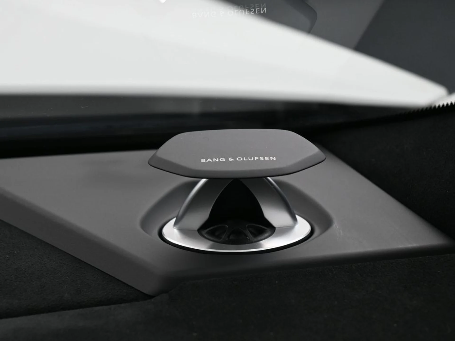 mph030_2137877347_bda82a1489f59f03f389275d0cc3a17a_08e6b8bfeb