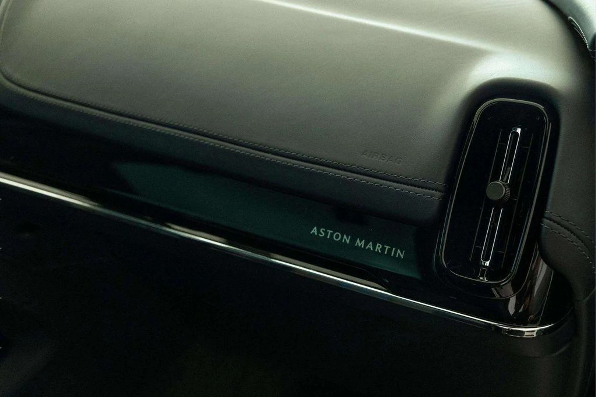 mph030_2146807213_W1_Hhdv5_IB_Yl_M6_F_Tb_Och_D0bb_O7_Q_bab9e03ac8