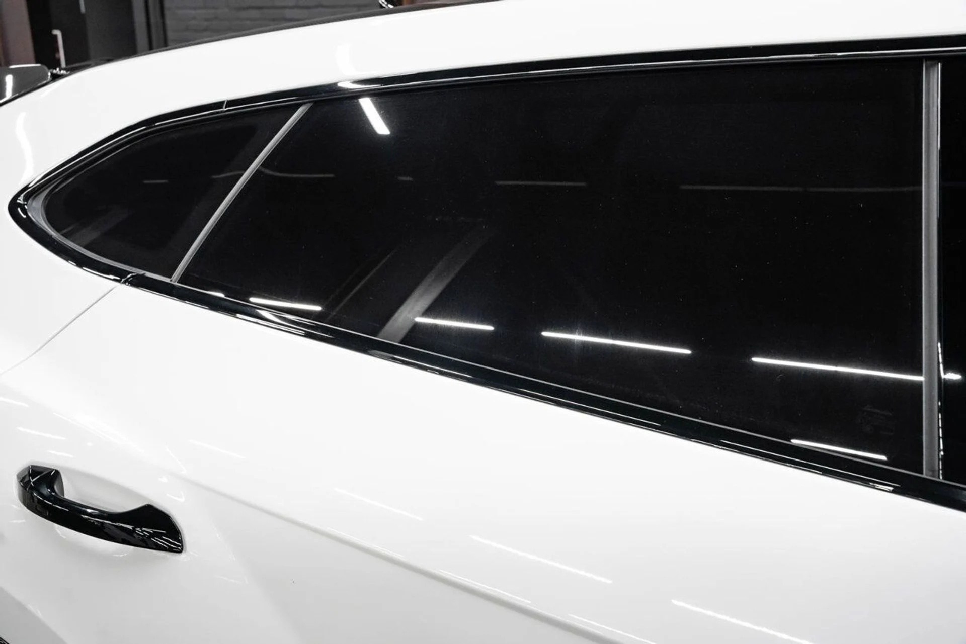 mph030_2151762893_lamborghini_urus_2023_13e5b2157b