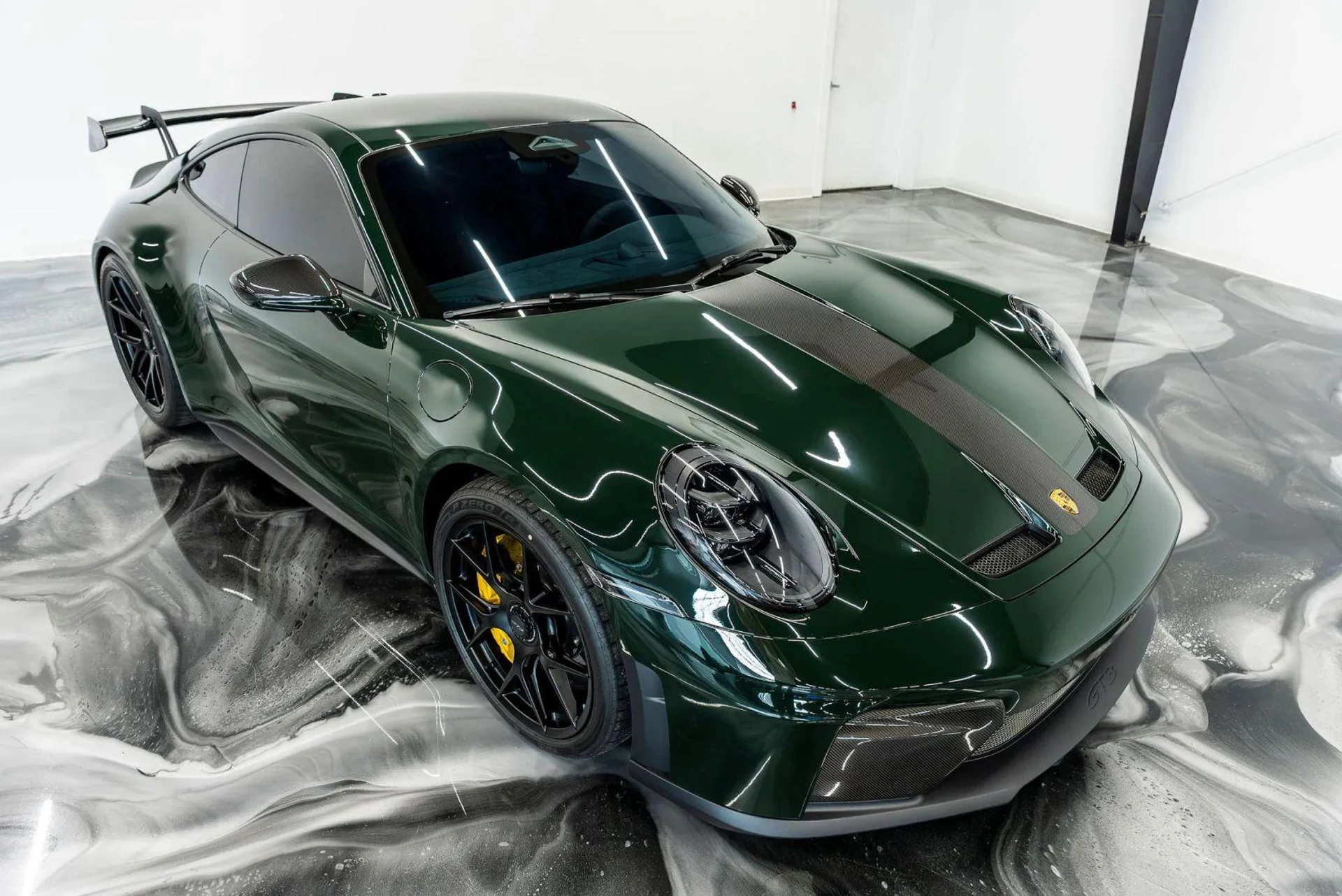 mph030_2153608887_Used_2026_Porsche_911_GT_3_Coupe_2_D_1787786287_11d52cb9e9