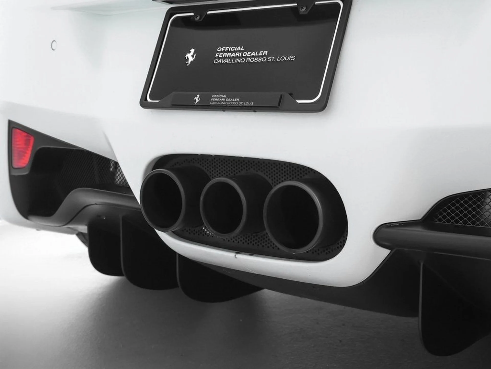 mph030_2163853404_31_f234c48352