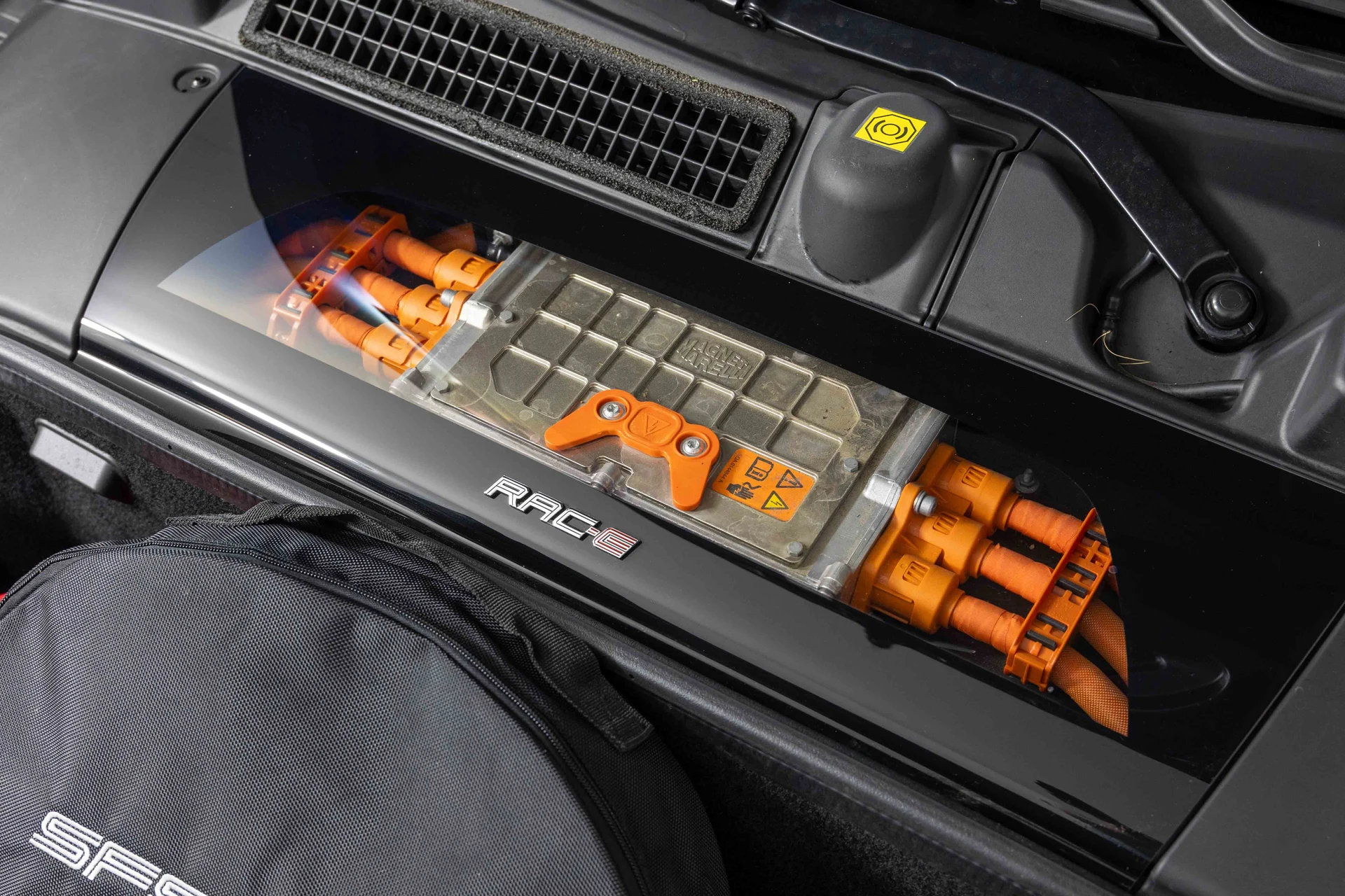 mph030_2164300132_58e7009a2a50cdbed6fccfa3497a21e9_8fb174929d