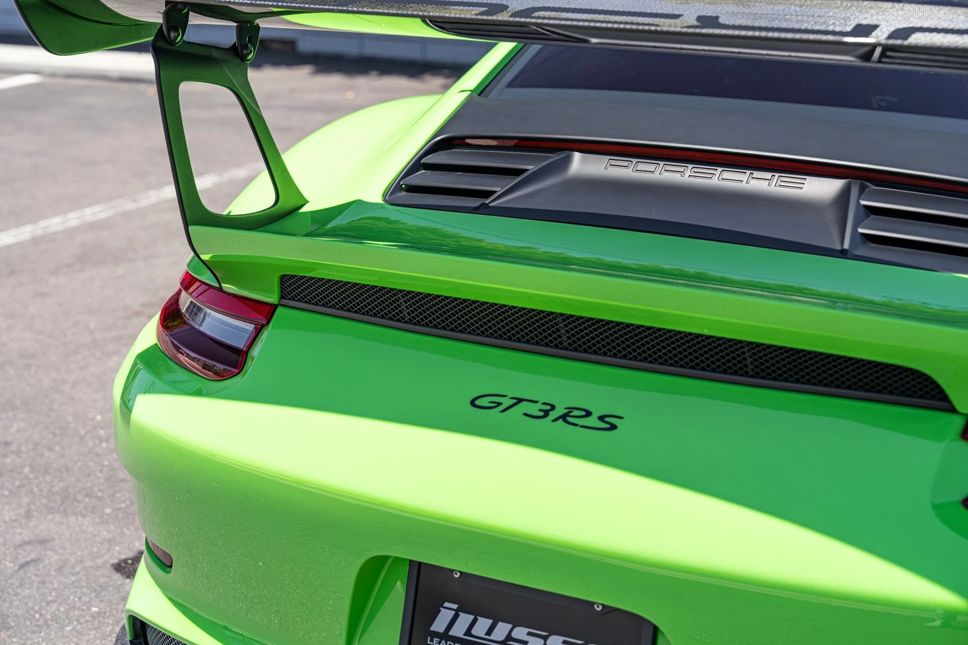 mph030_2179286880_Used_2019_Porsche_911_GT_3_RS_1754072817_5dc8959cfe