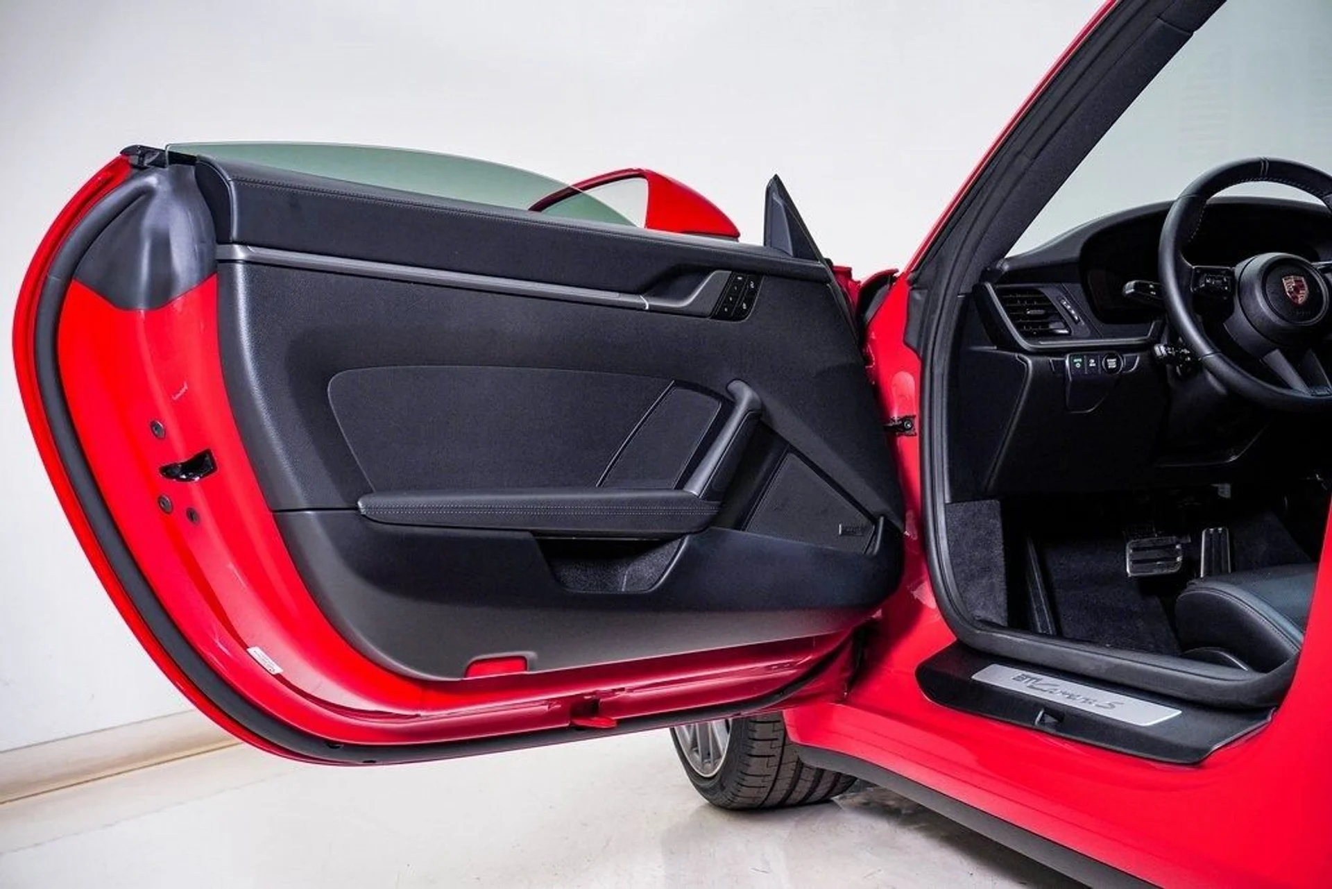 mph030_21868556_9519e153a8b12f32a8b392a430bcb032x_89ea42f3dc