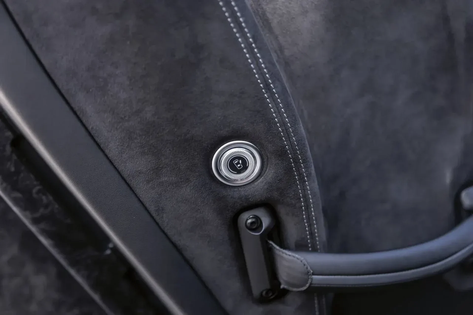 mph030_2194836282_fa8930575d1947ca900357db6e245320_2d0395811b