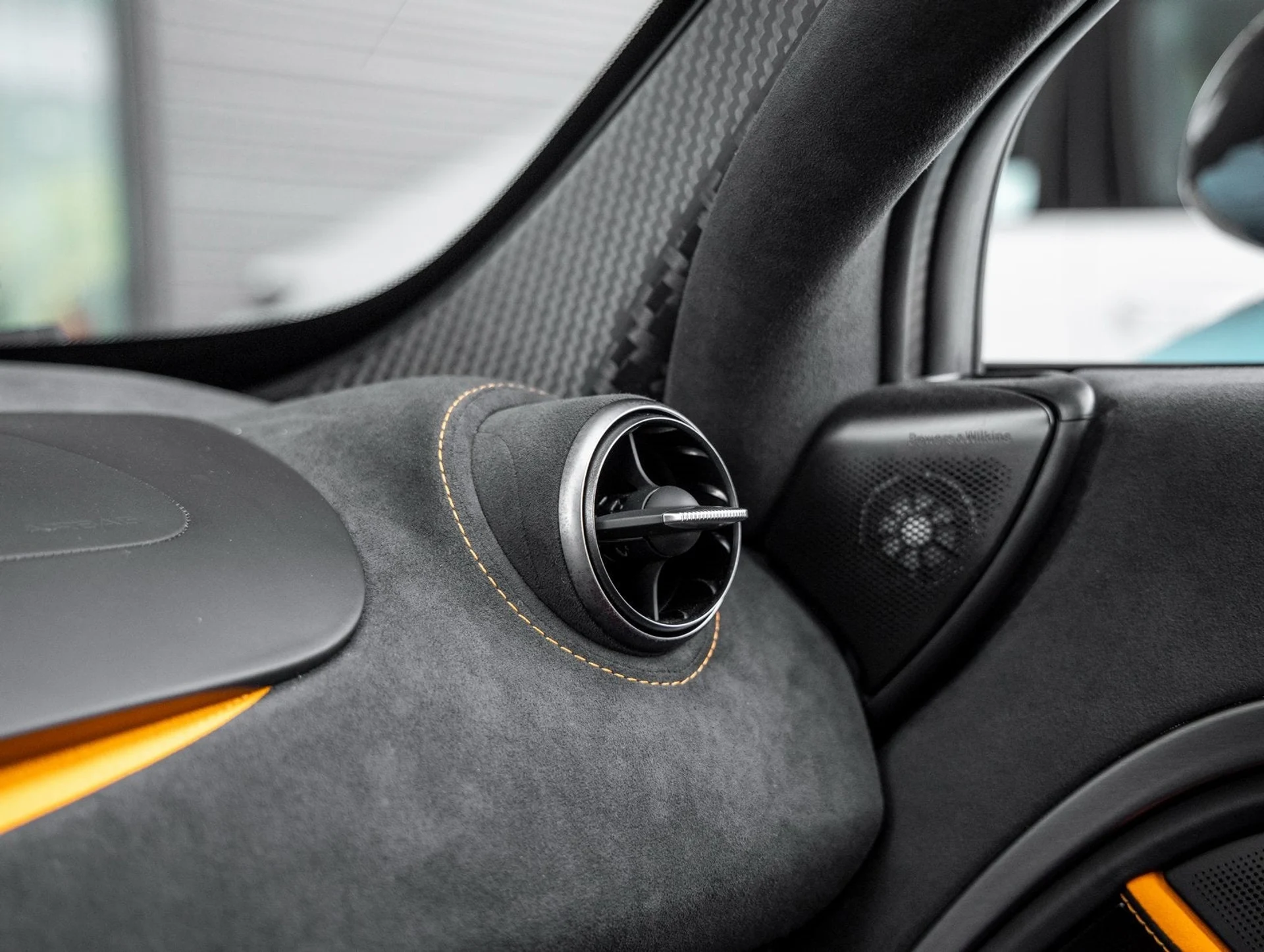 mph030_2201392177_31_1bf98e12e1