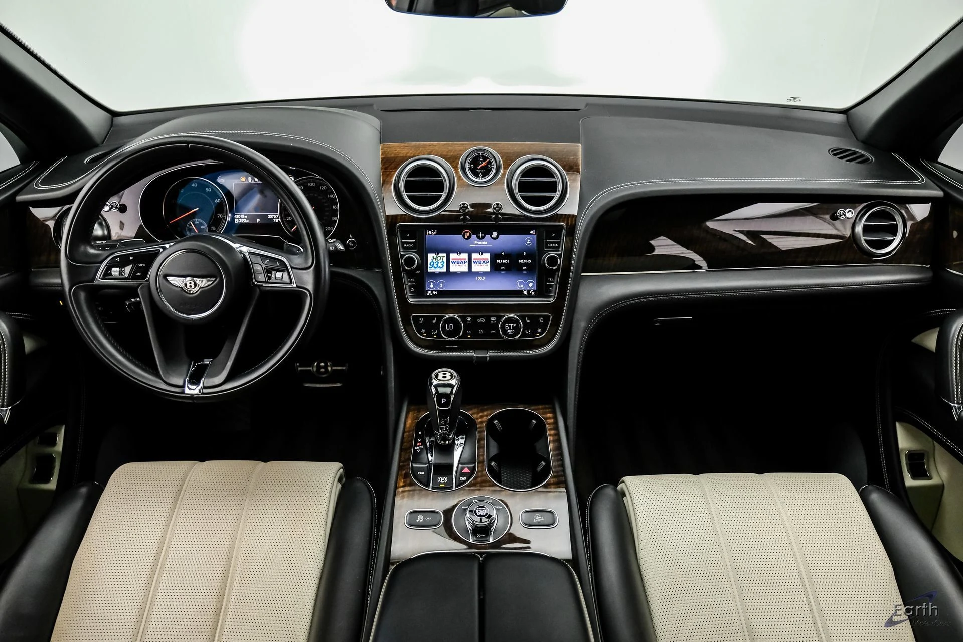 mph030_2203577964_d6ab145335254a88191005f05b09bfe8x_d9d55621d4