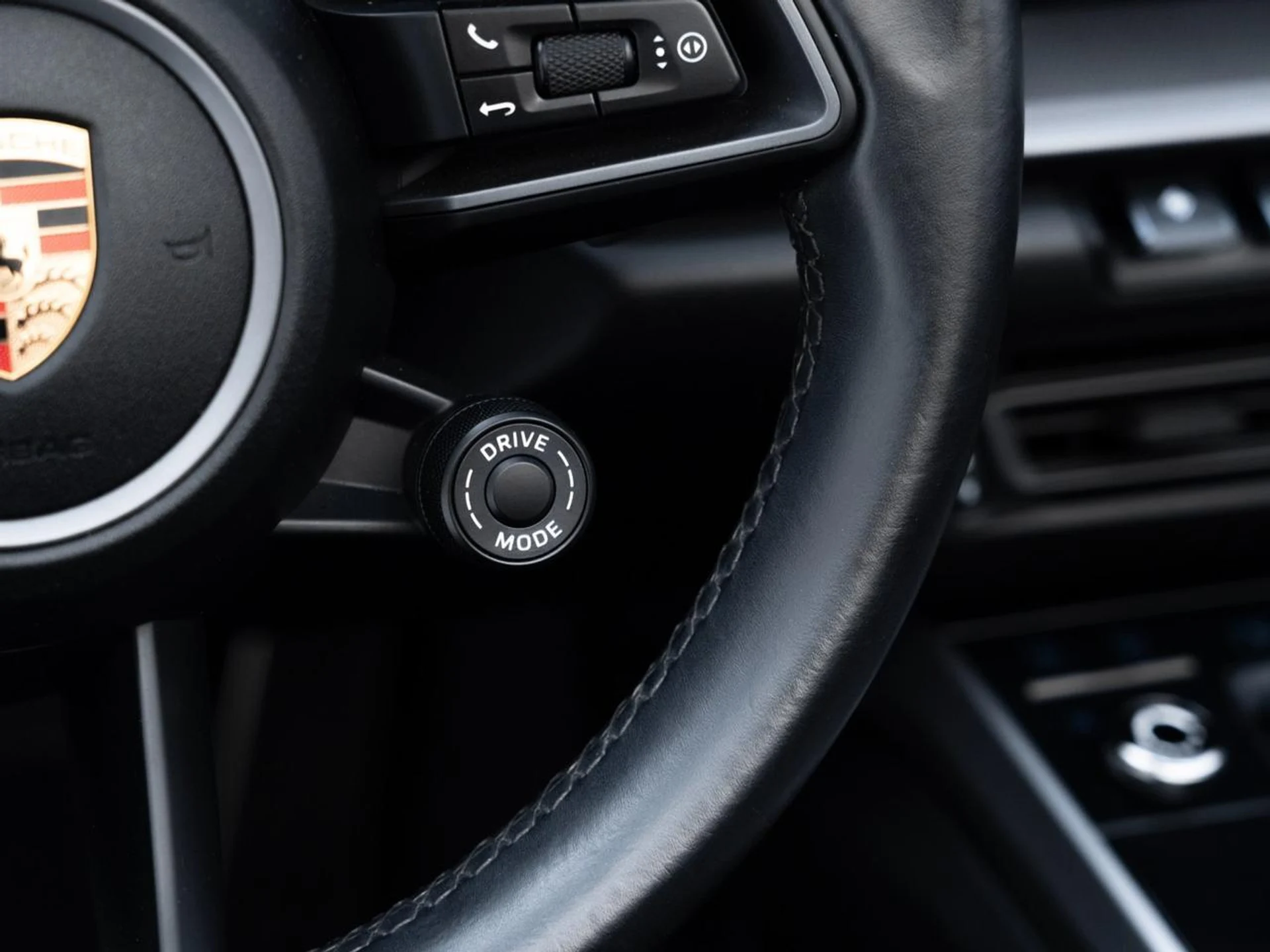 mph030_2203845446_6ab83f5b4b69fa98d1e6e75320841792_4efad60cc9