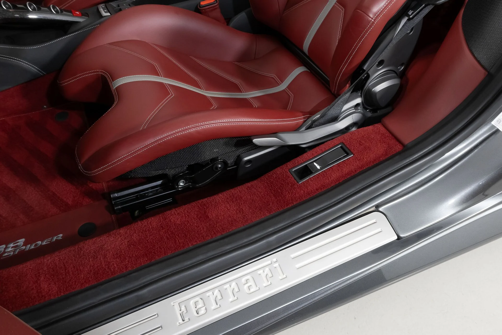 mph030_2205530992_0e6a5e6b1920479f9ee4bf66be4fd09e_e9268337a9