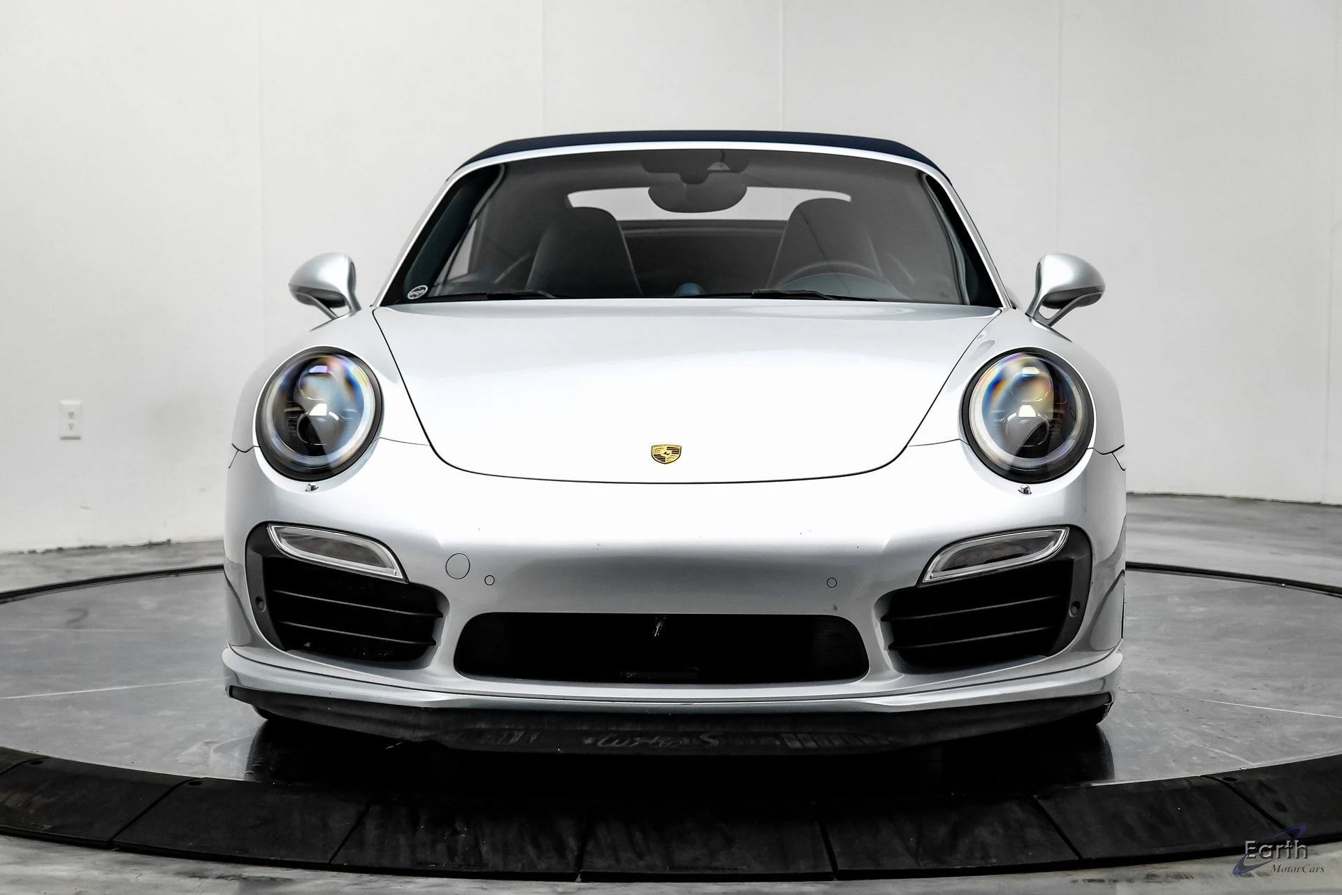 mph030_221308122_971a101c7f0187b4beb3e22c46e9e043x_ba46e5ec17