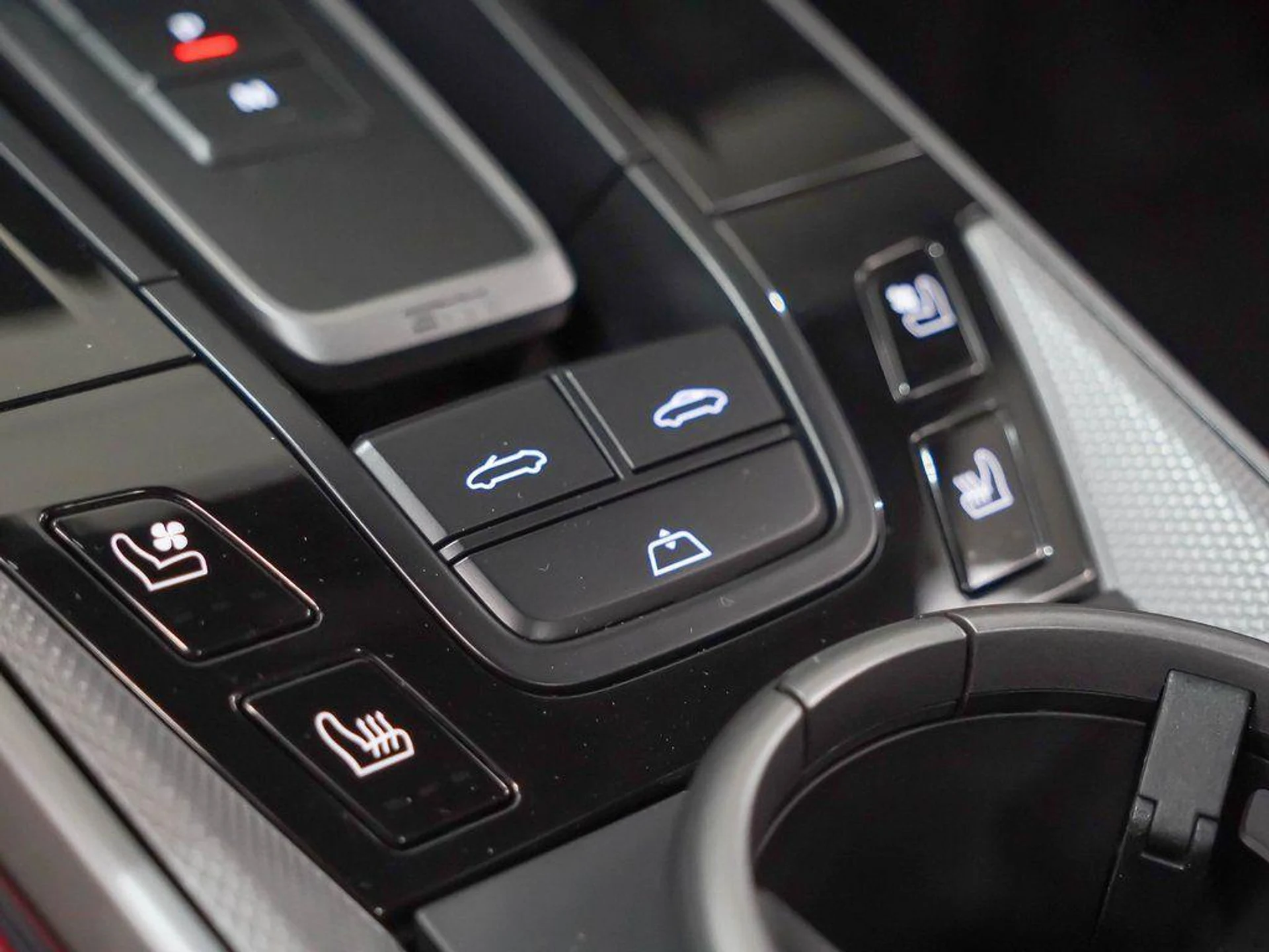 mph030_2215992468_Dbn_UV_Hf_N1_Pt_Gi_Ww_NSQ_Vqu_X_Rg4a8_3ae3b33152