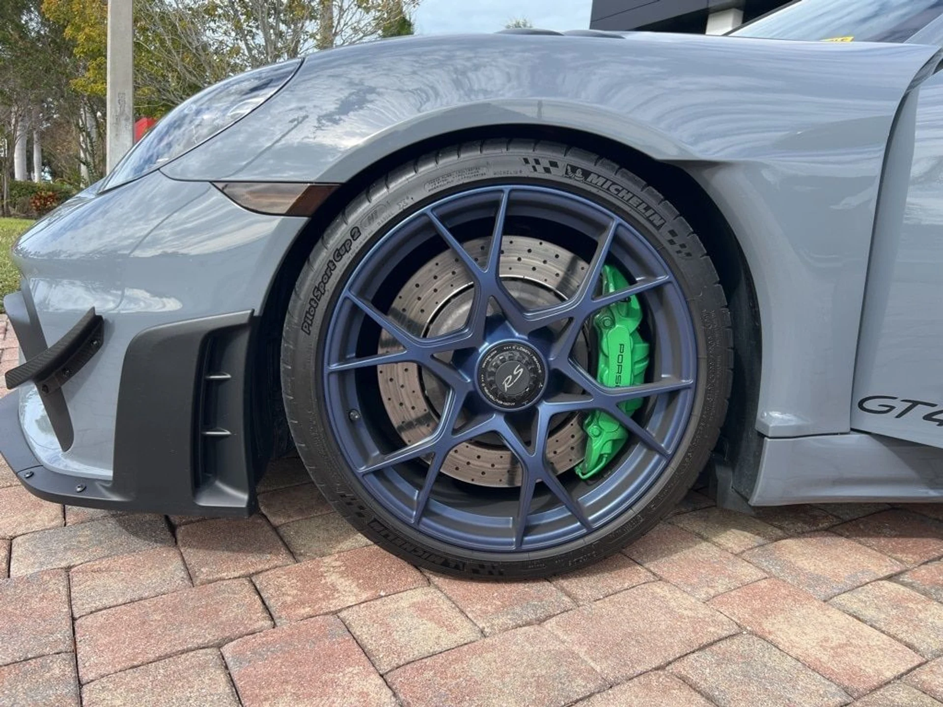 mph030_2219824233_1648f441ae57bb862346df006f0f5895x_174cf15bde