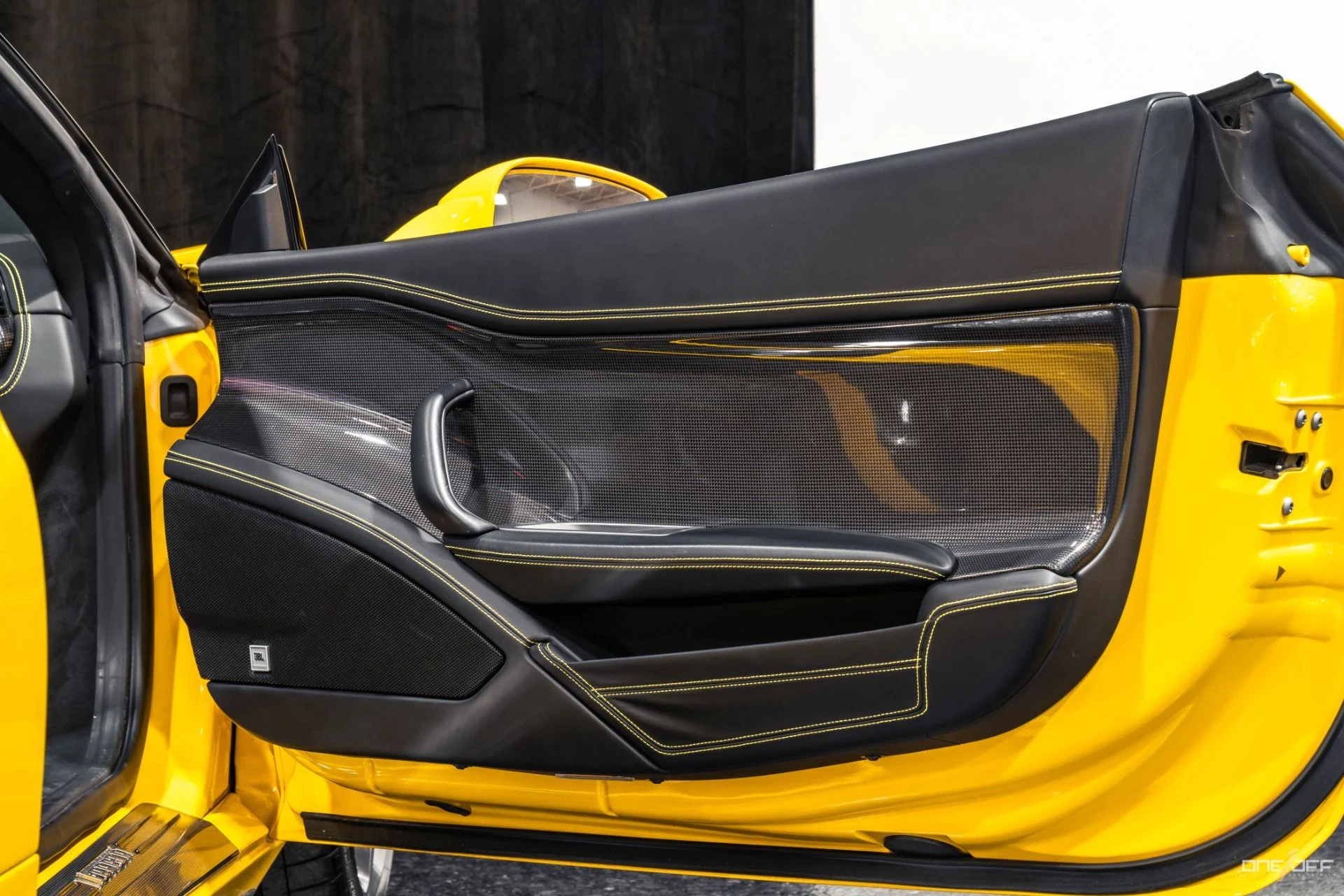 mph030_222175726_Used_2013_Ferrari_458_Spider_HUGE_385_K_MSRP_w_Every_Carbon_Option_incl_Carbon_Racing_Pack_1709238703_7f2e086d6c