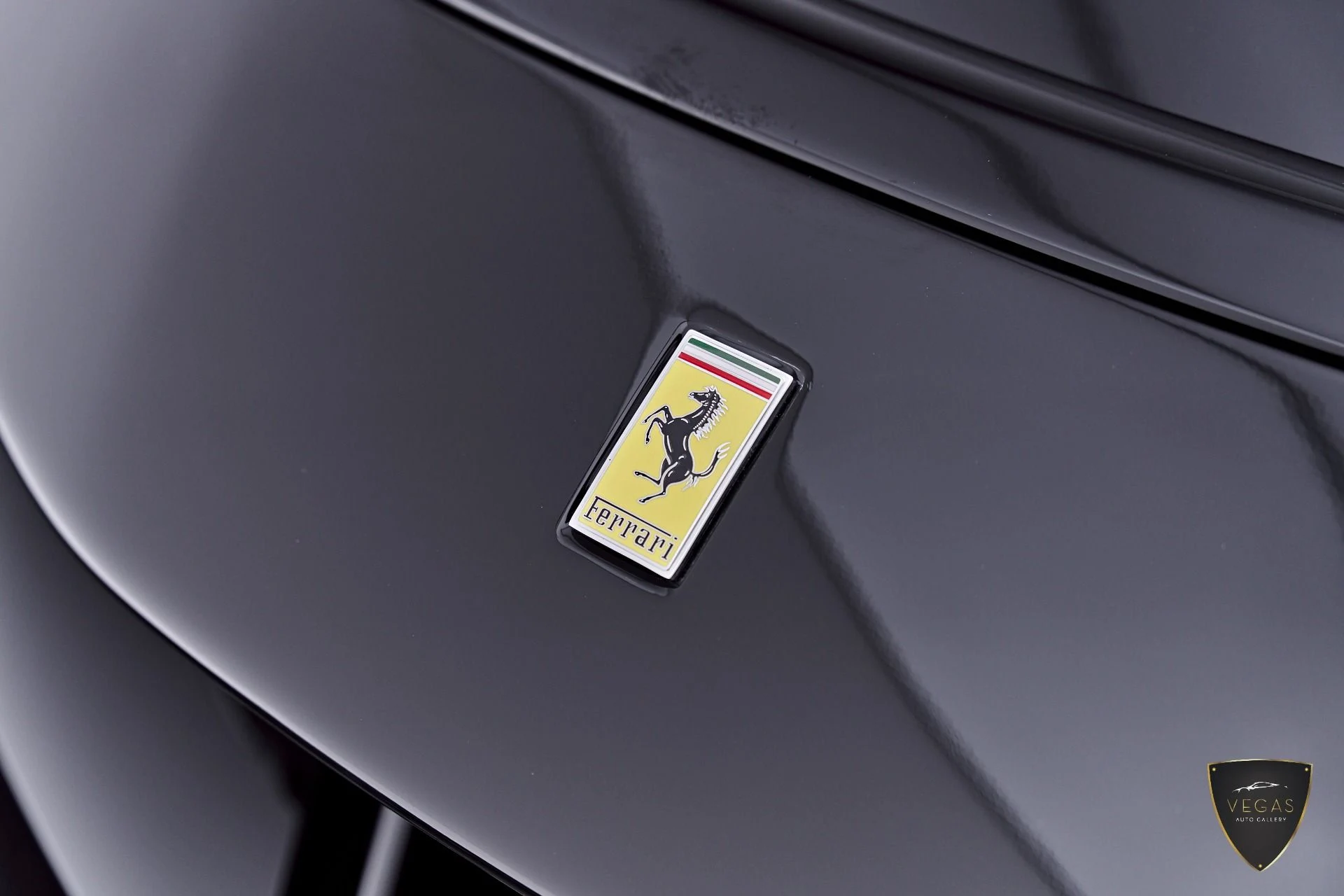 mph030_2226415752_Used_2024_Ferrari_SF_90_Spider_Base_1783038340_8f5b1a2c16