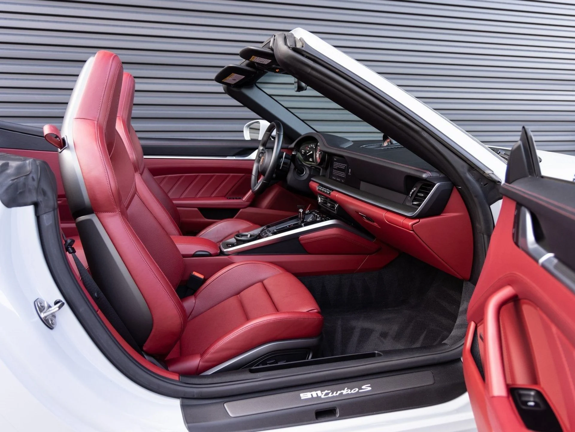 mph030_223135763_31_e850b5ab89