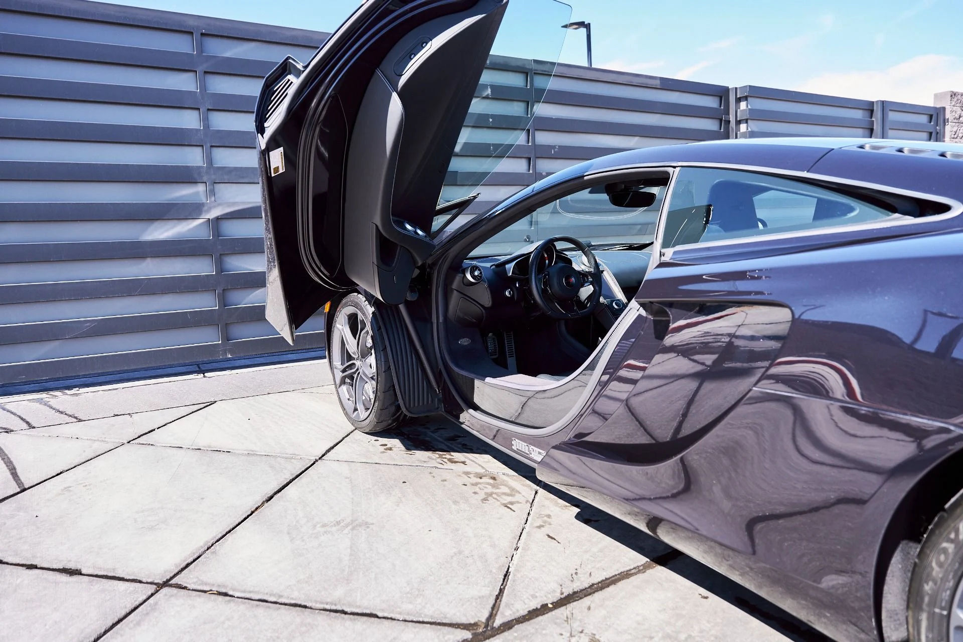 mph030_2236356099_Used_2012_Mc_Laren_MP_4_12_C_Base_1772743080_da050dfb89