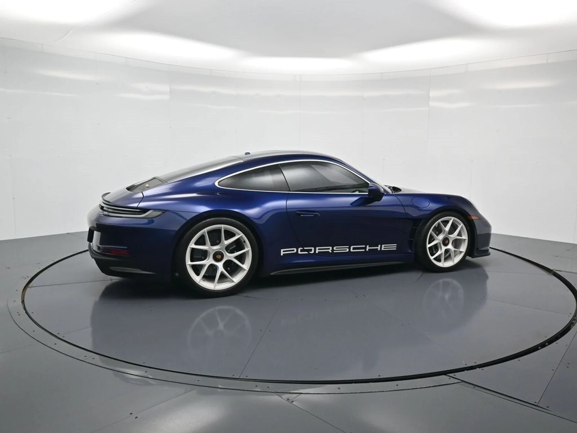 mph030_2236878083_5fbd53bab677f1da479c7798bc53ac17x_9c8f16ca8d