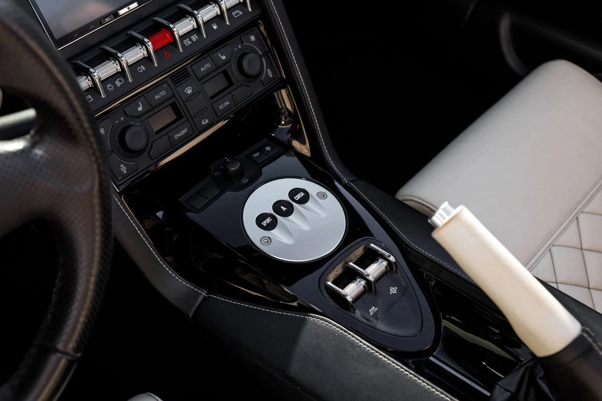 mph030_2239863580_b3e91437c6504fa1f5e8272383e286a1x_5289115aaa