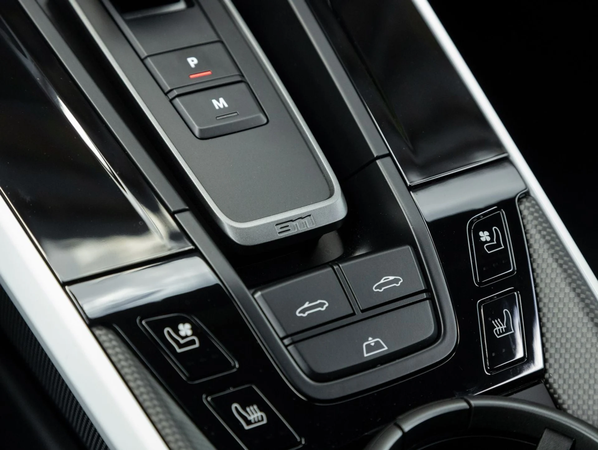 mph030_2240586251_31_671a56c44a