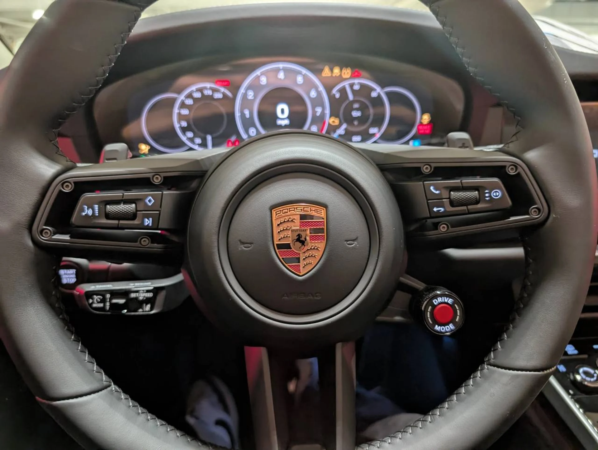 mph030_2240865143_4c91c02d5121670b9cf41401a16b8acdx_de8bb1e193